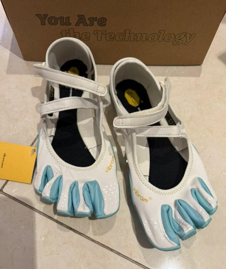 Vibram FiveFingers Yoga Shoes Women’s V-Soul Sneaker Dance Shoes Anti-slip New