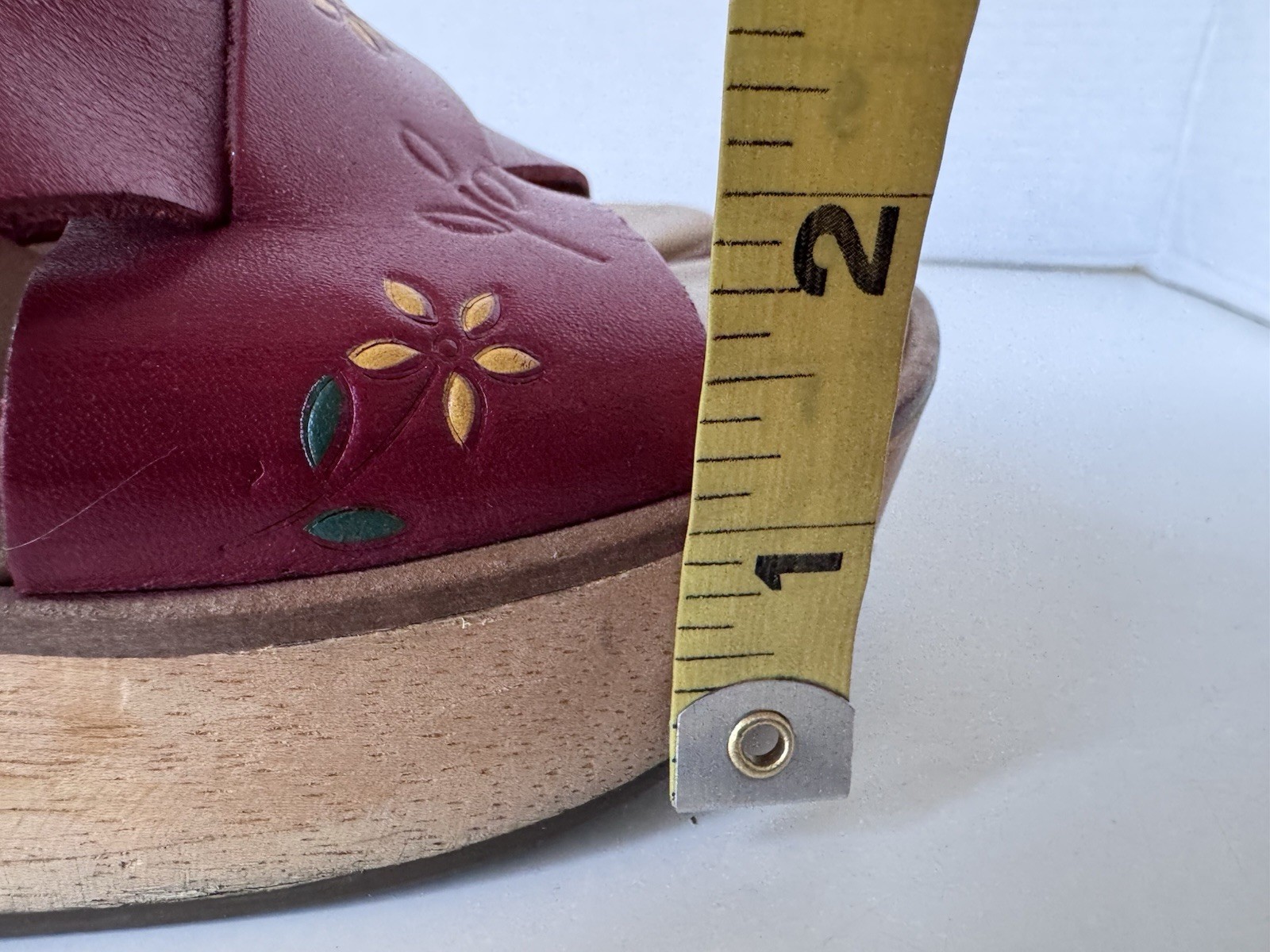 HOT KISS Y2K 90s Red Leather Floral Chunky Wooden Platform Wedge Sandals Shoes