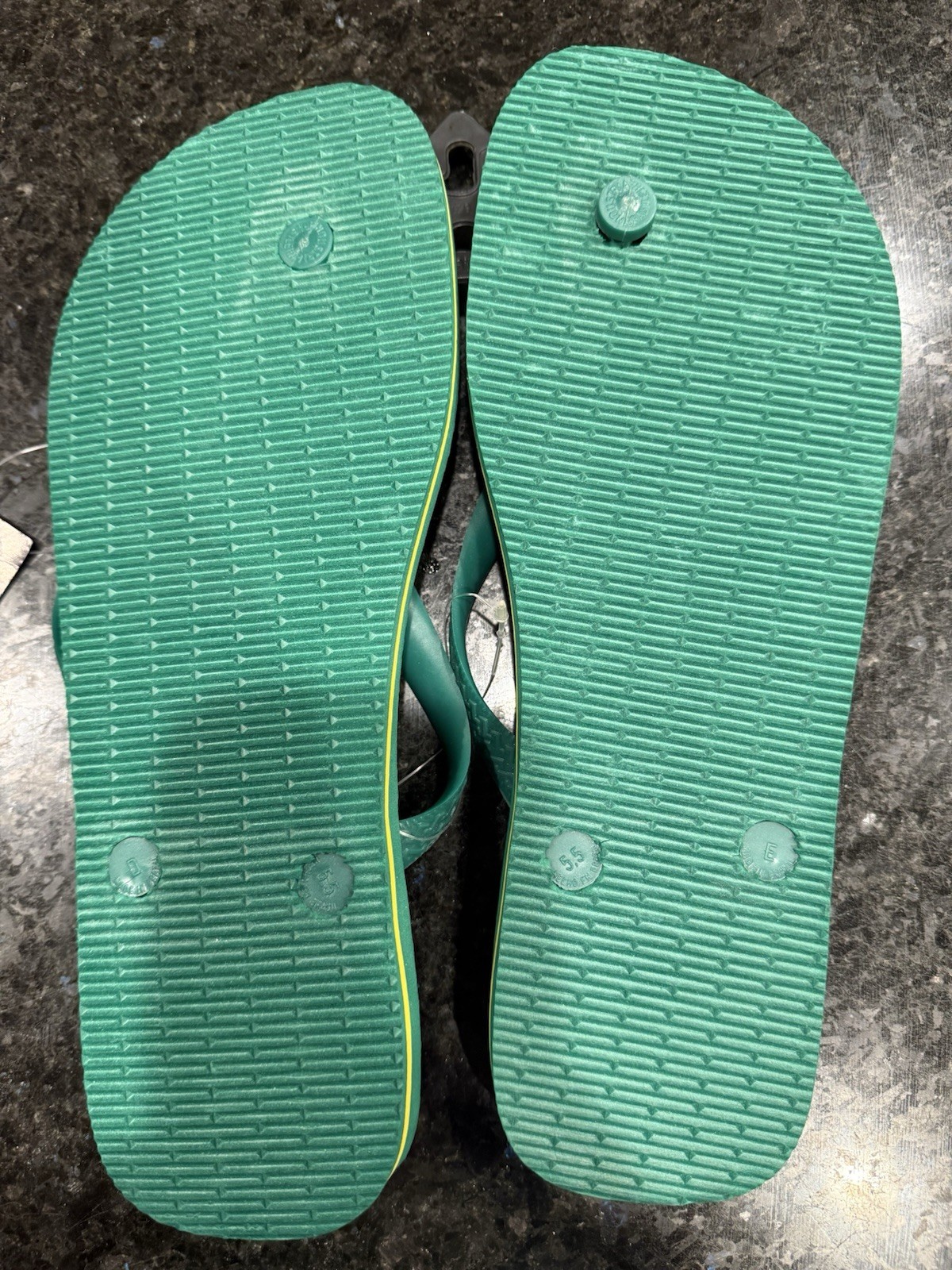 Australia Havaianas Size 41/42