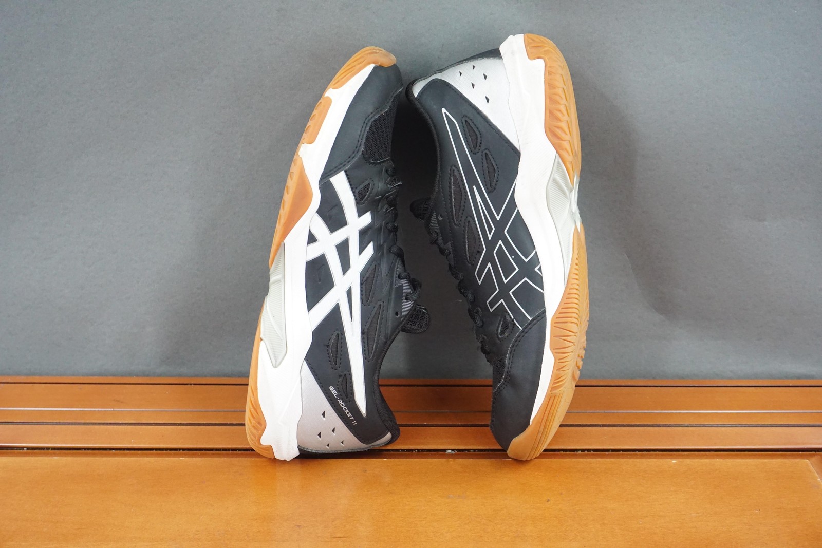 ASICS Gel Rocket 11 Shoes Womens Size 8 Black White Gum Athletic Court Sneaker