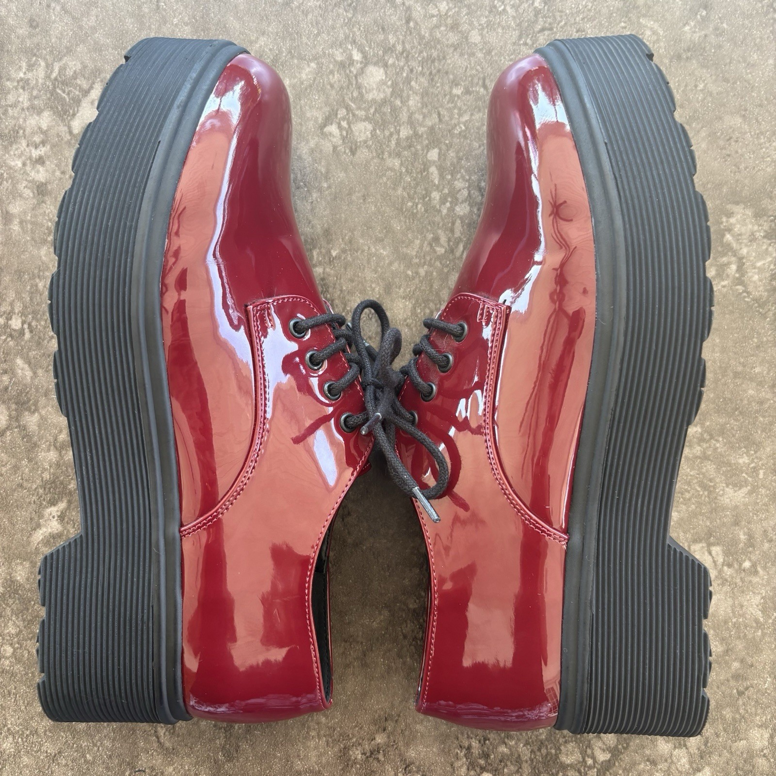 Forever 21 Patent Leather Chunky Oxford Glossy Platform Shoes Size 9 Red Wine