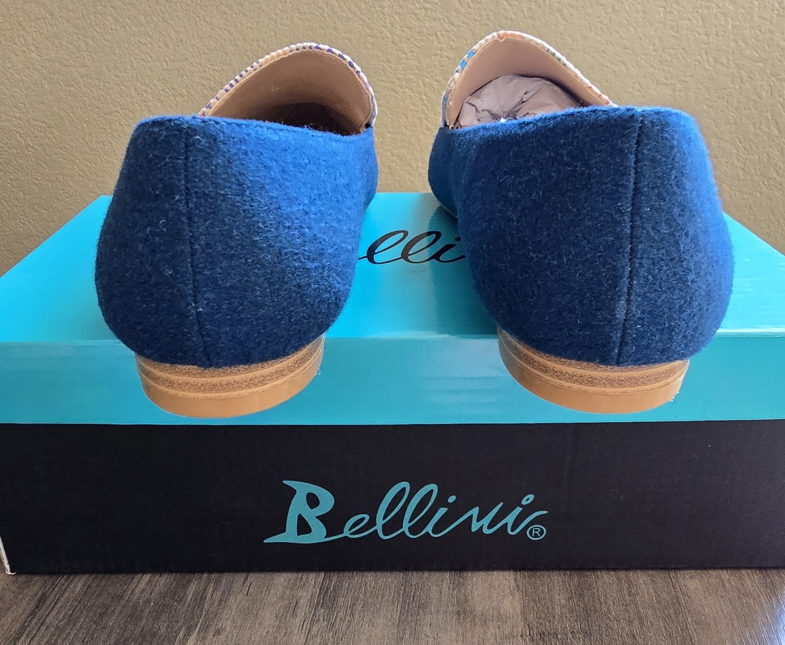 Bellini Ferris Pointed Toe Loafer Flats Blue Multi Woven Womens Sz 6.5 New w/box