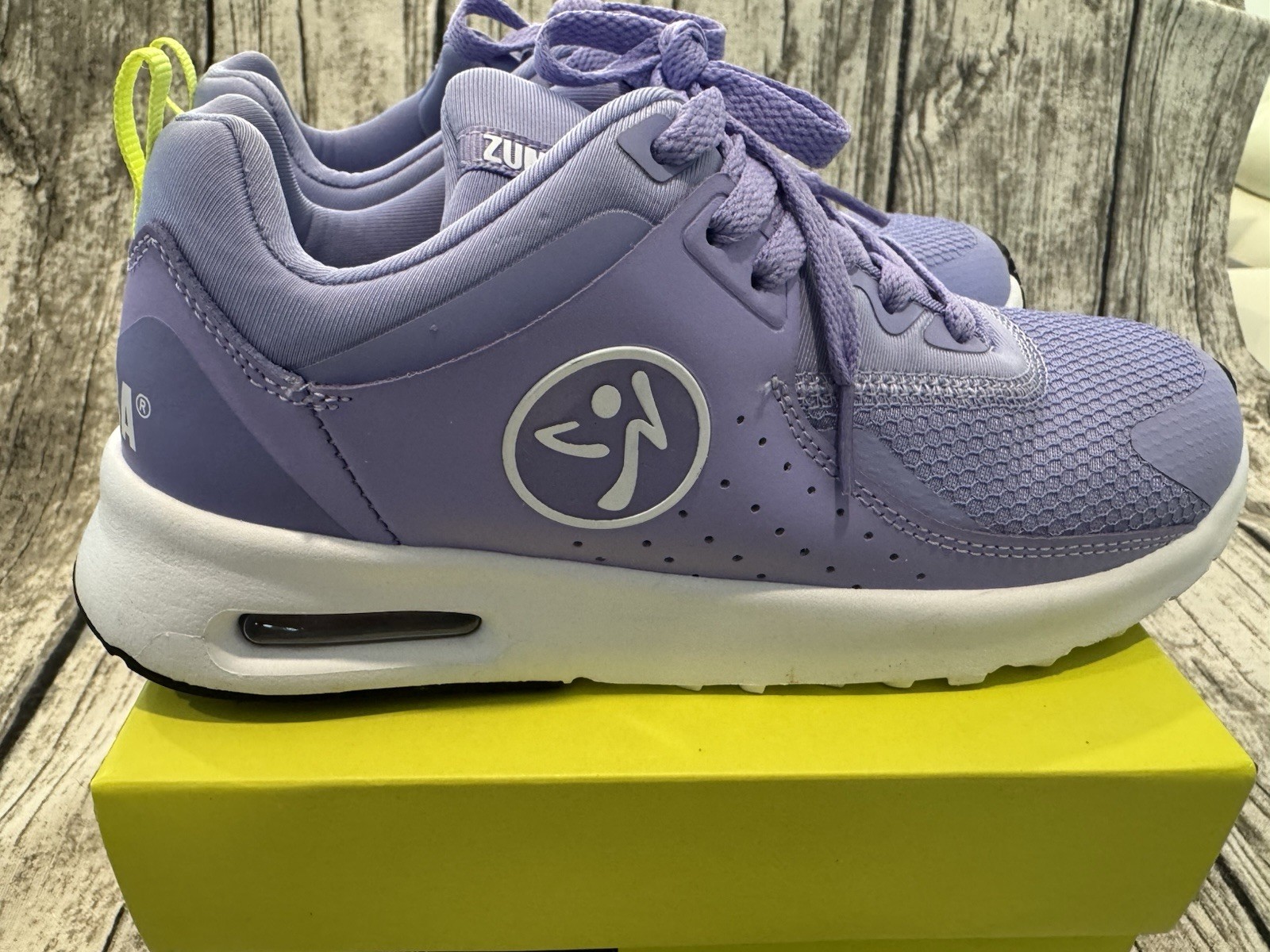 Zumba Air Purple/White Athletic Sneakers Mesh Lace Up US 7.5