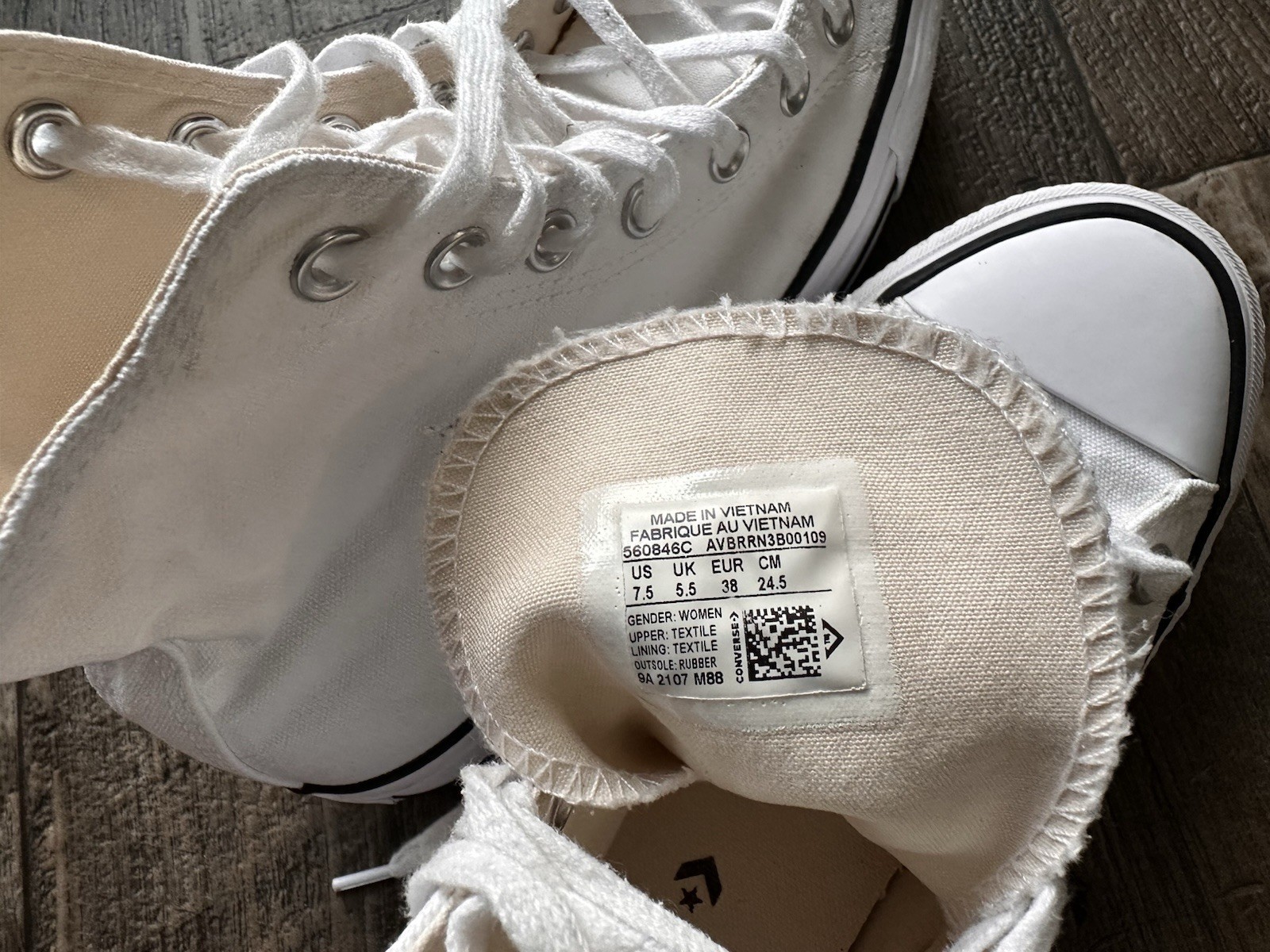 Converse Chuck Taylor Platform High Top White Canvas Women’s Size 7.5 Clean