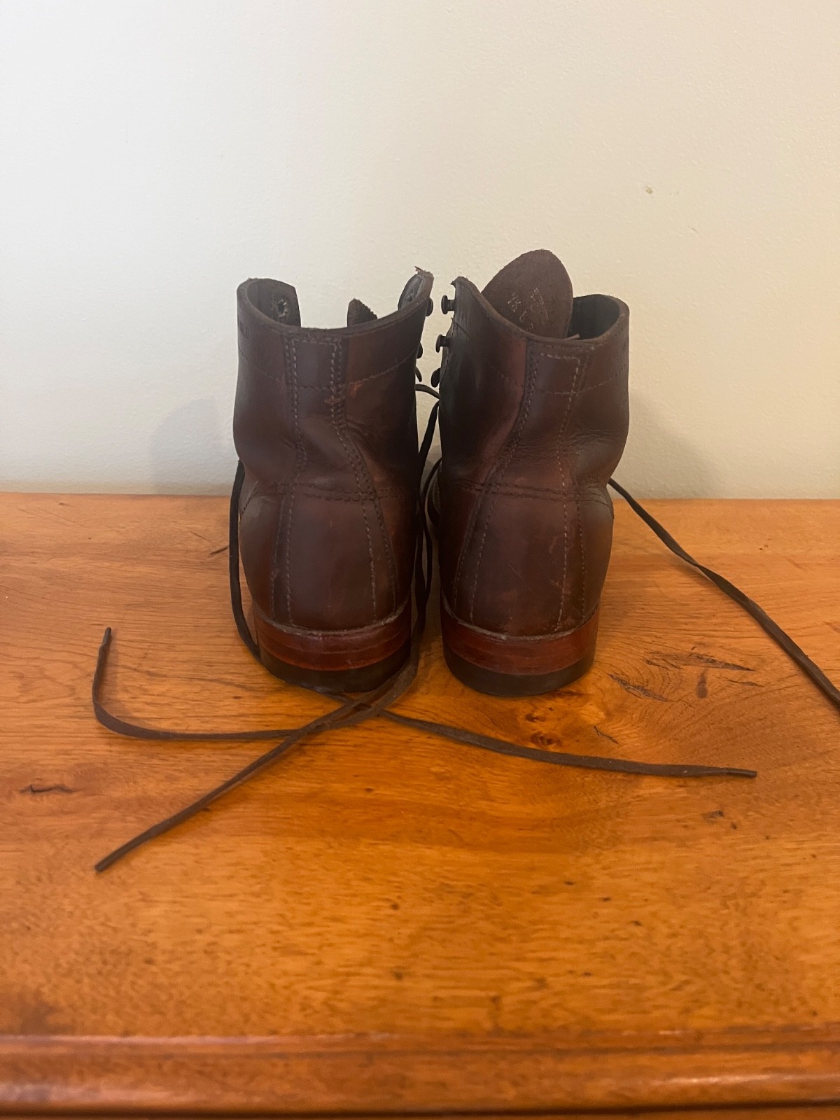 Wolverine 1000 Miles Boots Women’s Size 8.5 Leather Brown