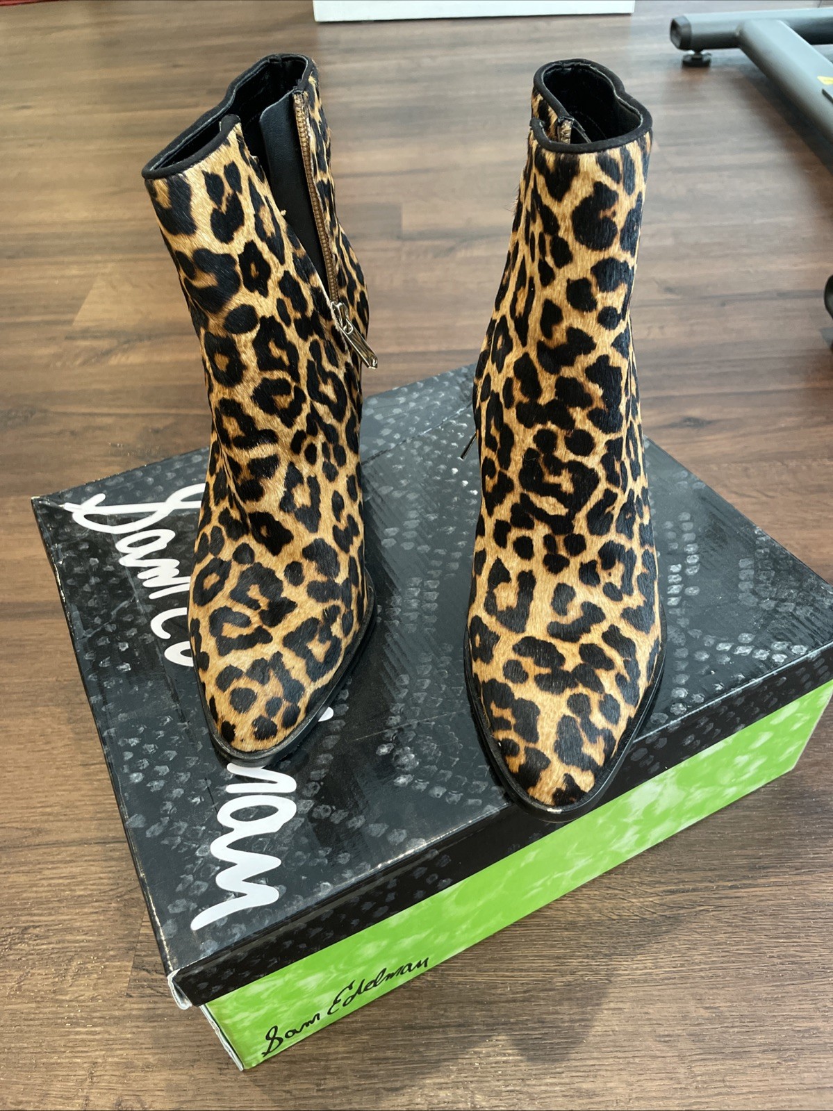Sam Edelman Women’s Size 7 Calf Hair Leopard Print Boots