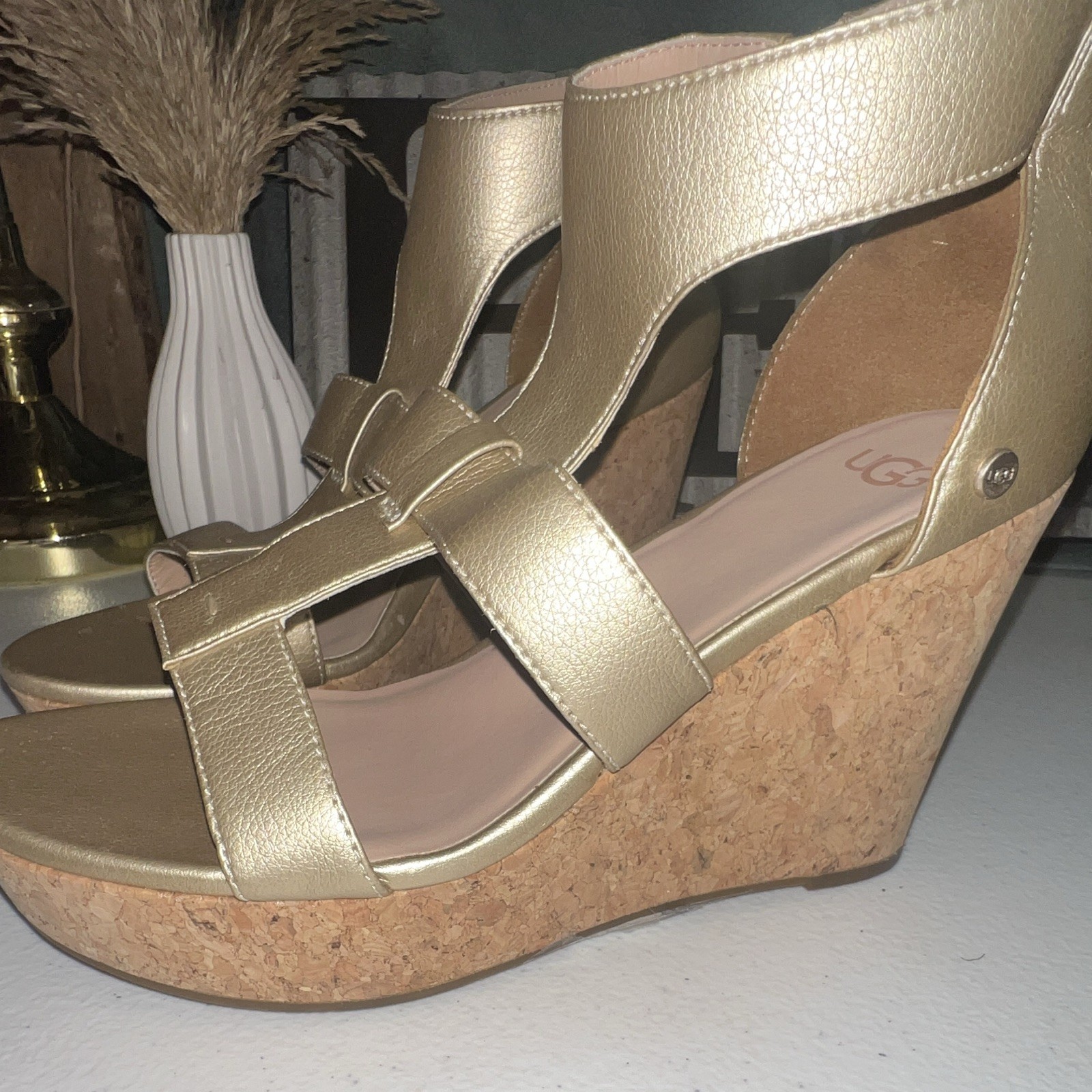 UGG Whitney Wedge Sandals Leather Gold Metallic Zip US 7.5 EU 38.5