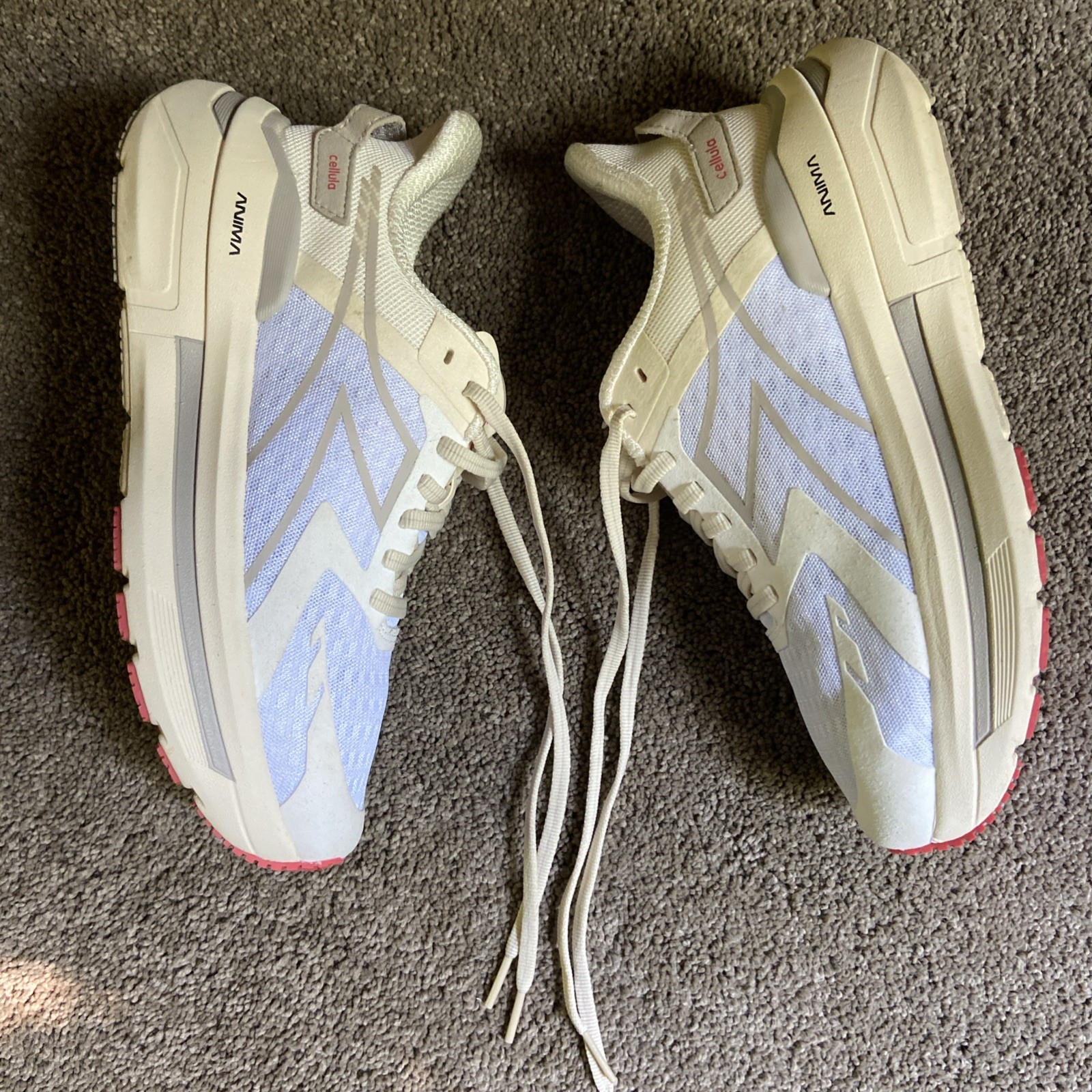 Diadora Cellula size 8.5 Sneakers Athletic Running Athleisure Comfort Designer