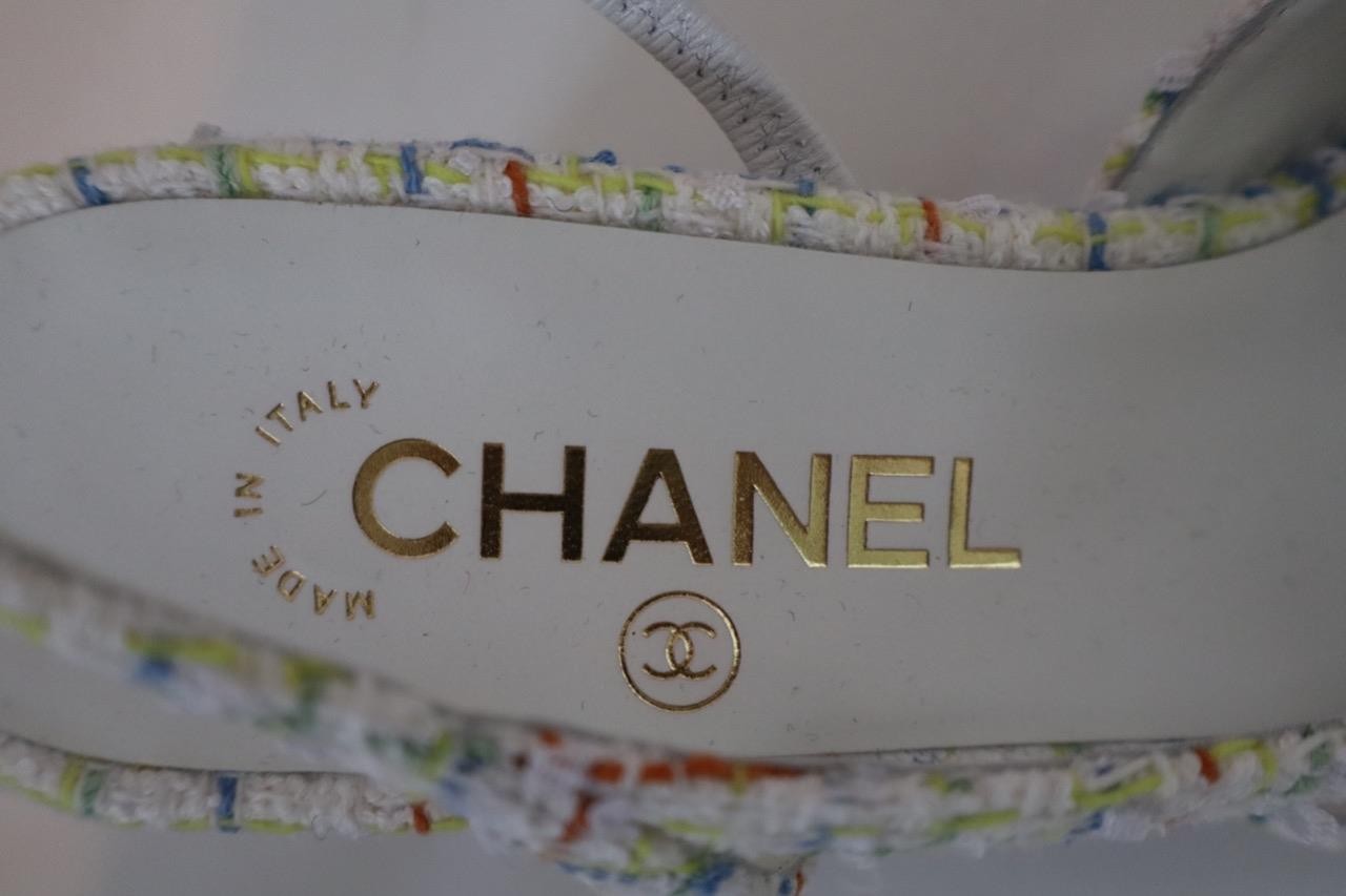 CHANEL White Multicolor Tweed/Black Grosgrain Cap Toe Slingbacks 38.5/US 8.5