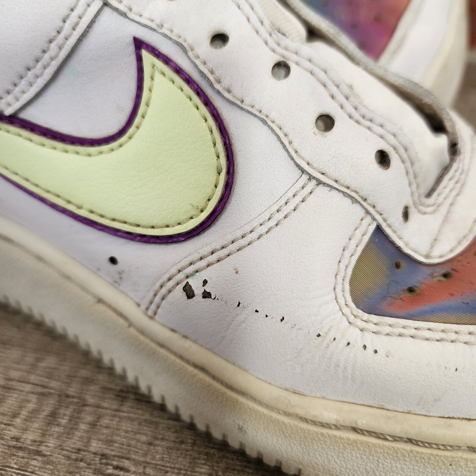Size 6.5 – Nike Air Force 1 Low Easter W