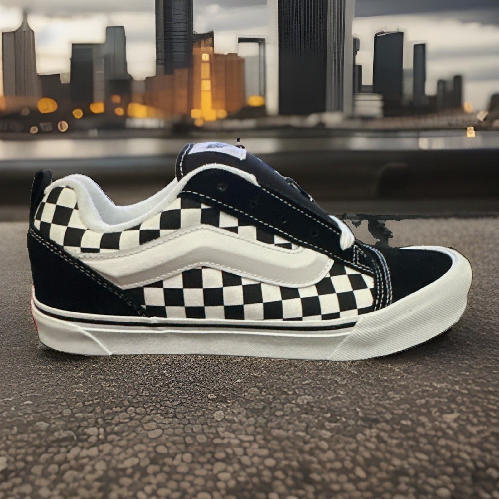 New Women’s Size 8 Vans Knu Skool Checkered VN000D2TBPB Kids Size 7Y