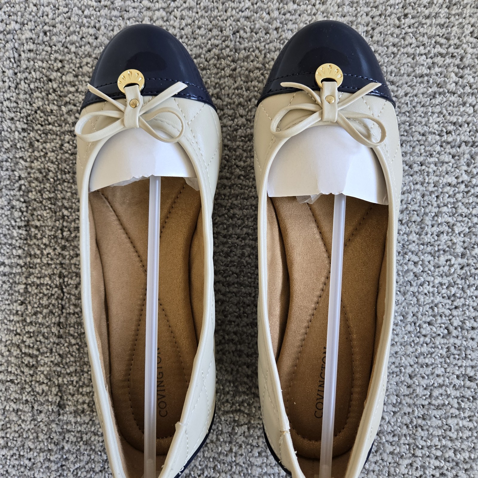 Covington Women’s Quinn Size 8 Shoes Beige Ballet Flats Quilted Workwear Casual