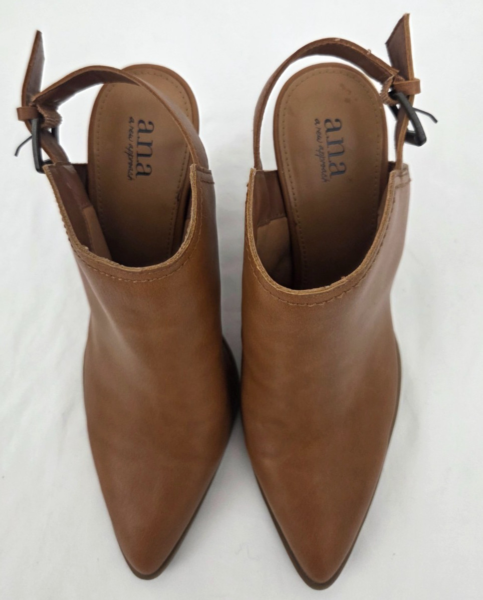 A New Day Women’s Brown Slingback Booties Pointed Toe Block Heel Size 9
