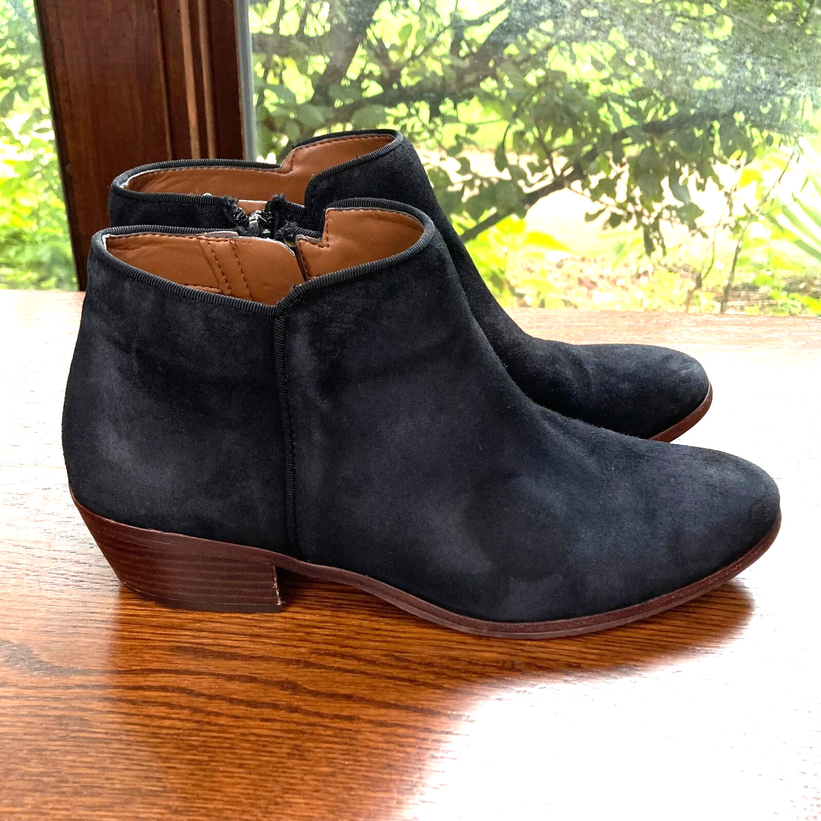 Sam Edelman Petty Block Heel Ankle Bootie Black Suede Leather Boot Womens 7.5