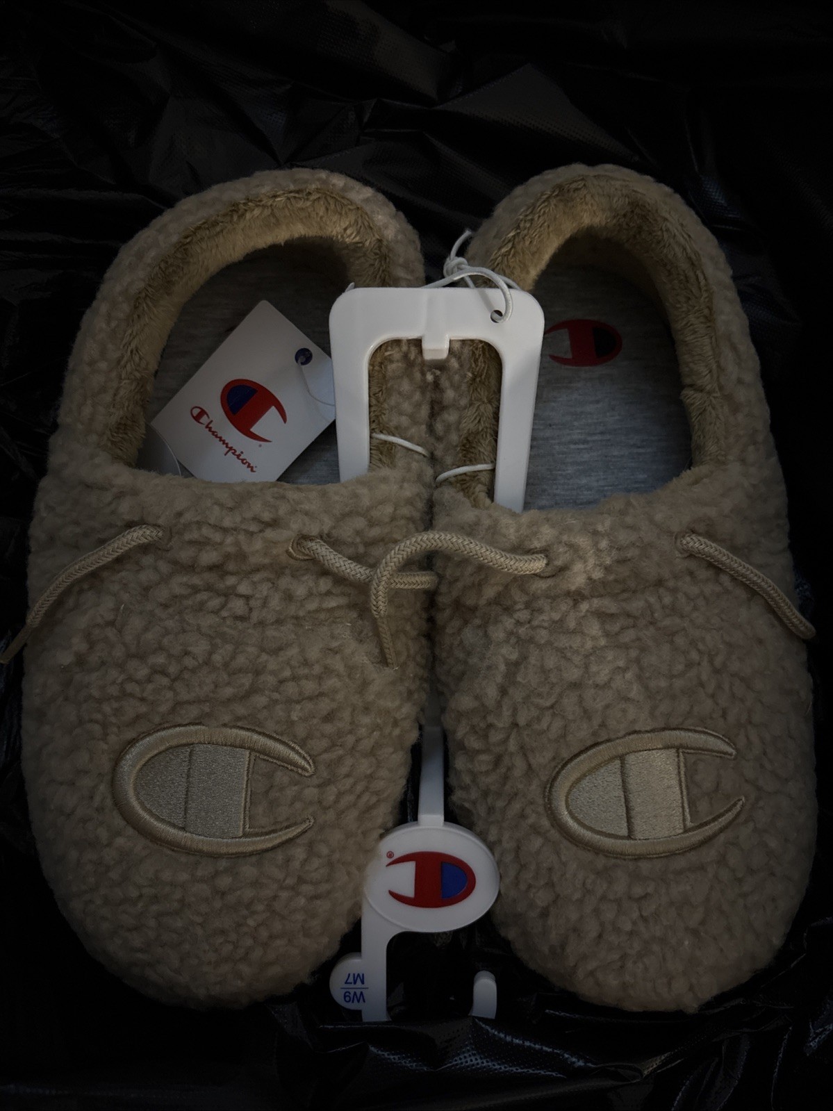 Champion Sherpa Slippers Women’s 9 Men’s 7 Tan Cozy House Shoes NWT Indoor