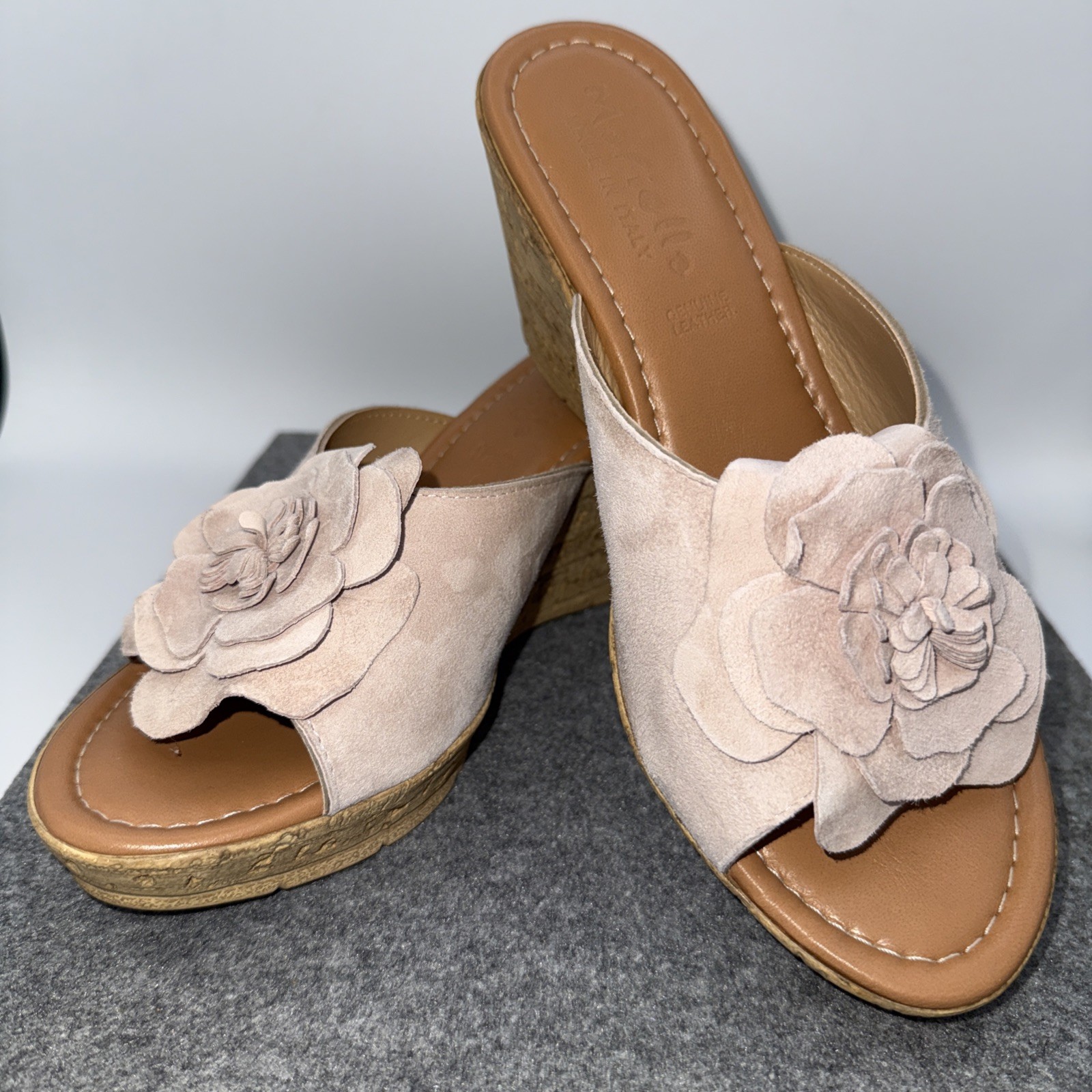 Mariella Pink Suede Flower Wedge Sandals Women’s Shoe Size 8 Italy EUC