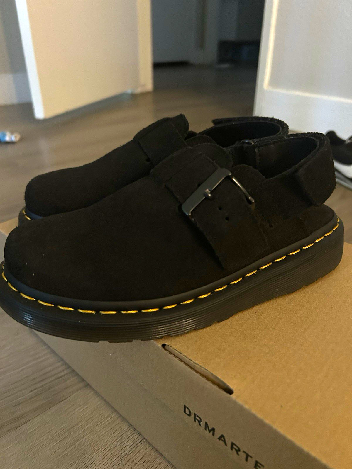 Dr. Martens Jorge II Women’s Black Suede Mule Buckle Cushioned US 5 EU 36