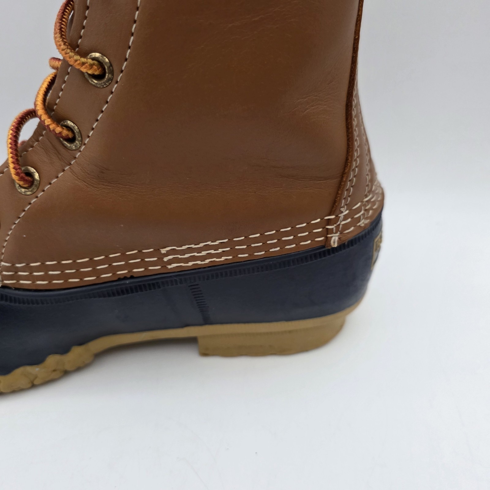 LL Bean Unisex Maine Bean Boot Shoe Leather Duck Boots Tan and Navy M – 7, W – 9