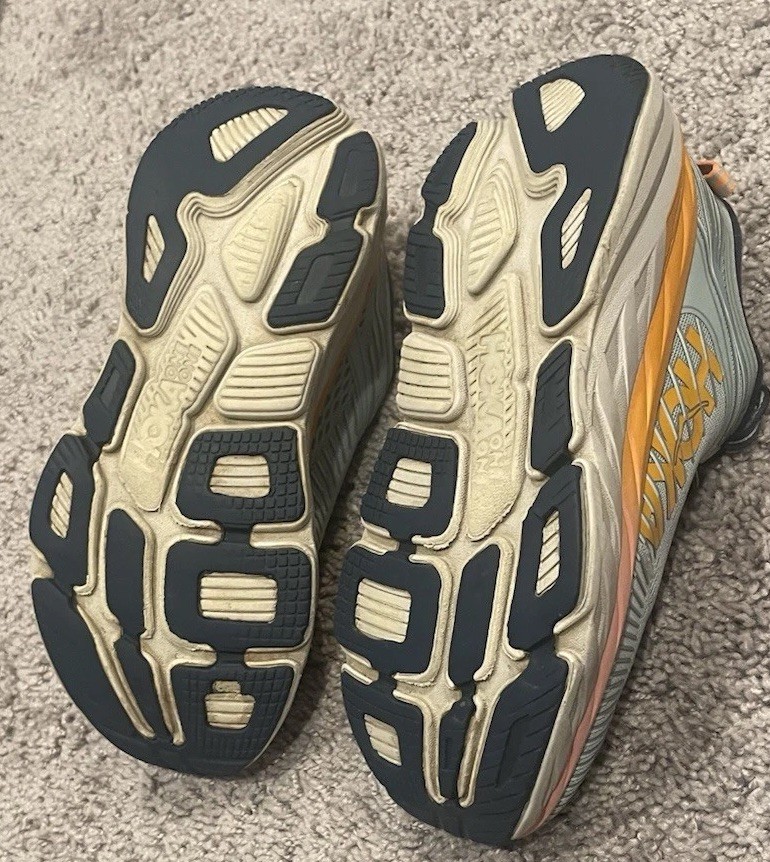 Hoka One One Bondi 7 Blue Haze Orange Pink Women’s Size 8