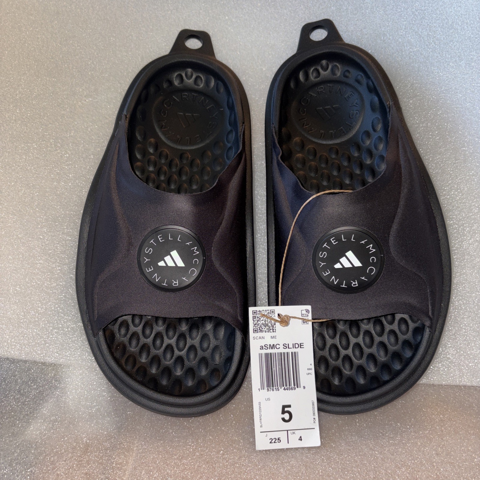 NWT Adidas X Stella McCartney Women’s Slide Black With Logo JS 0265 Size 5