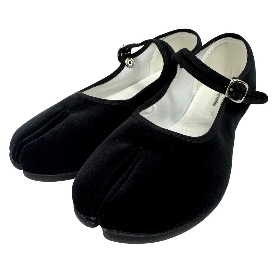 Marugo coppelia lily noir Tabi Flat Shoes Black Japan