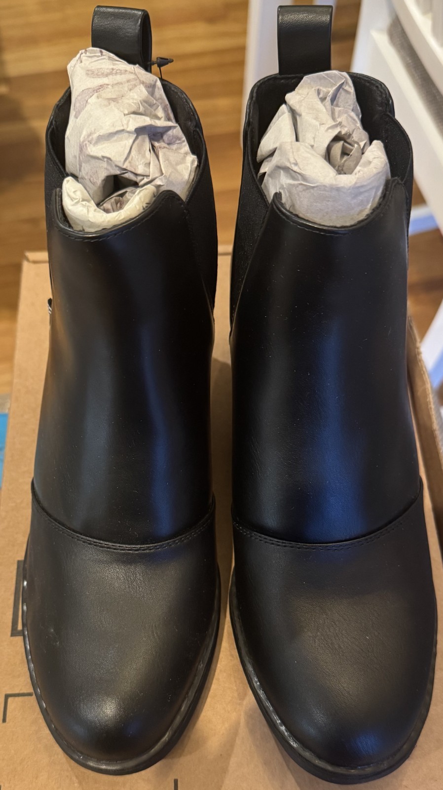 Nib Womens Vepose Black Wedge Ankle Boots & Insoles 8.5M