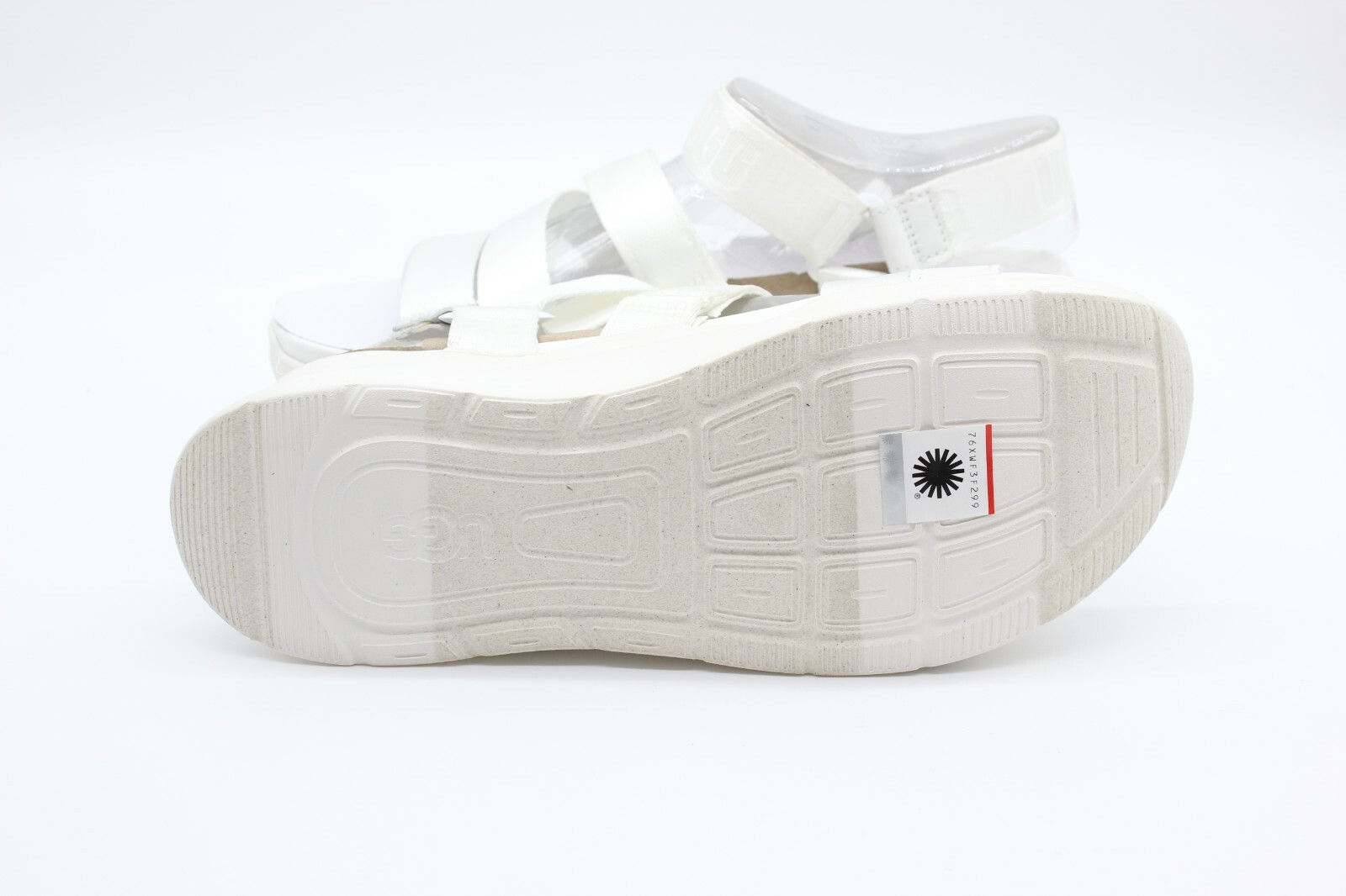 UGG LA Shores Sandal Strappy Platform White Color Size 9.5 US