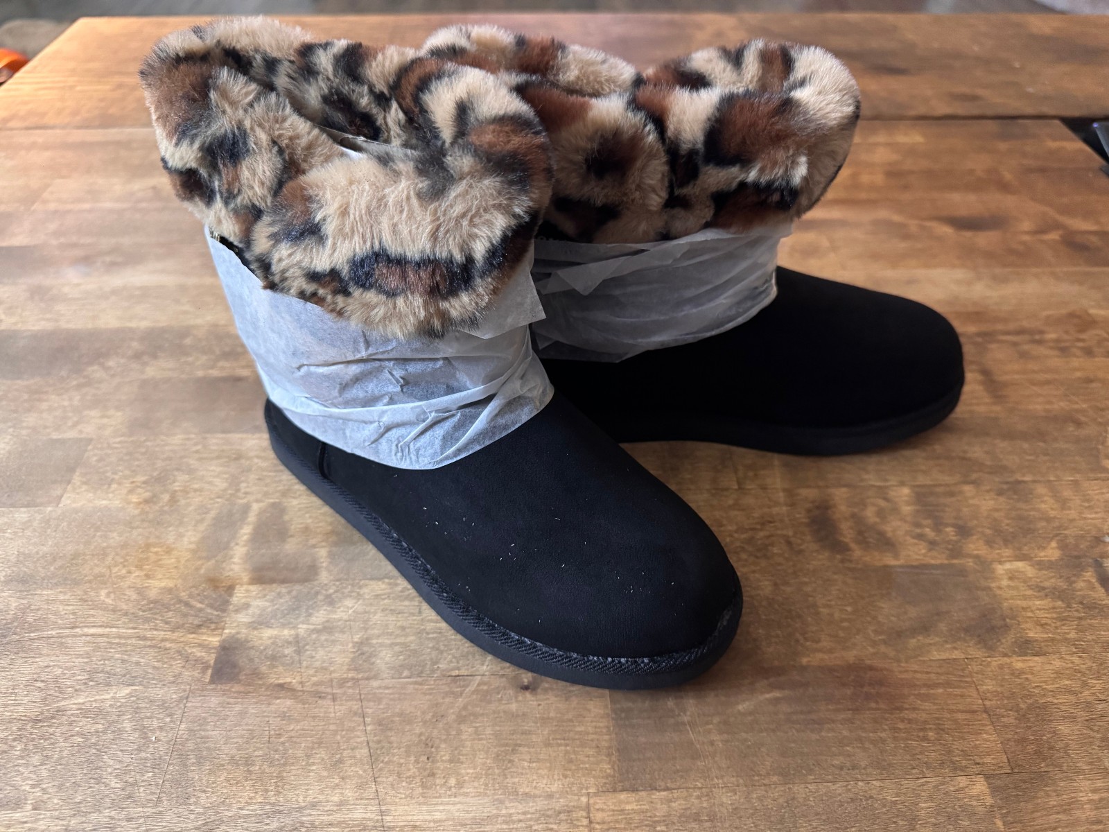 Juicy Couture King 2 Women’s Boots