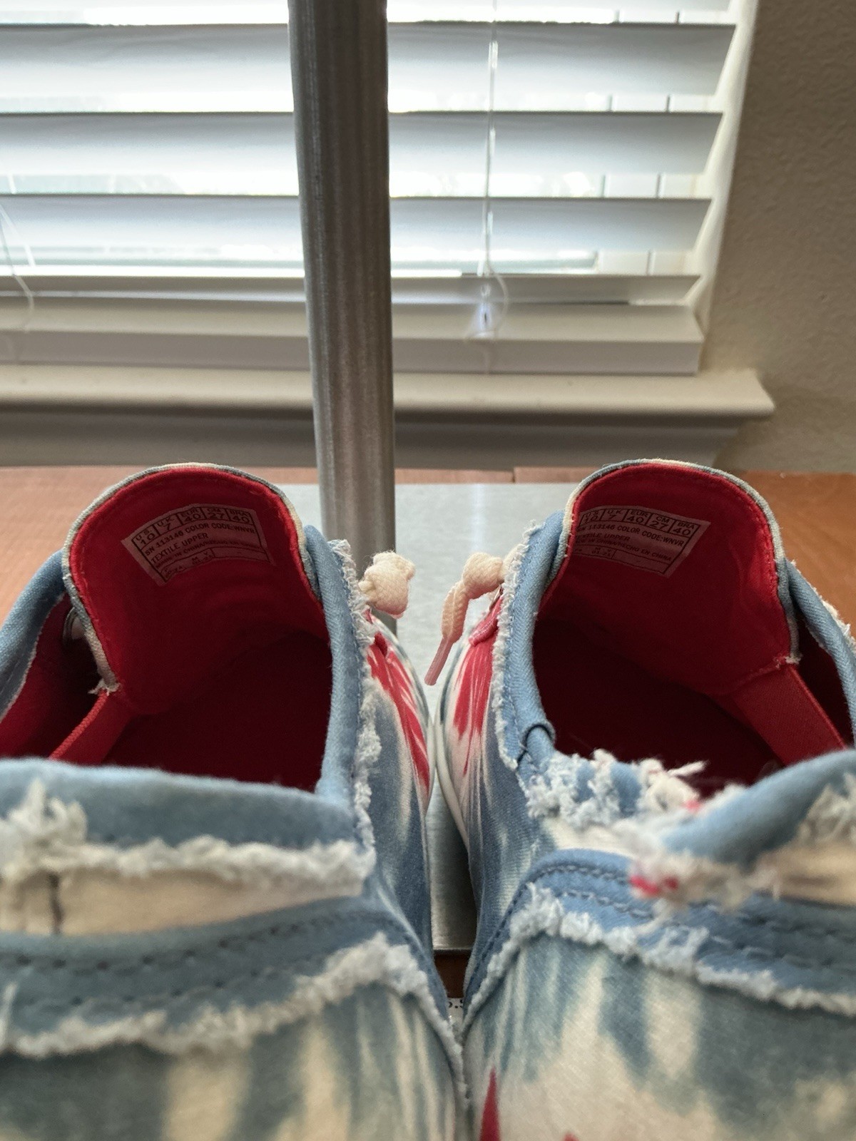 BOBs B Cute Skechers Patriotic Camp Color From Finish Line Memory Foam SZ 10