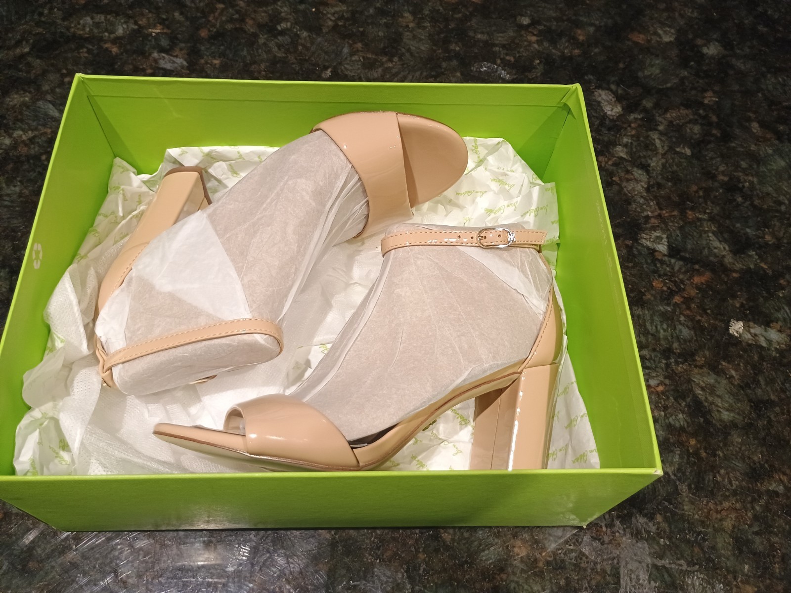 Sam Edelman Robyn Beige Blush Patent Leather Sandals Block Heels Shoes 5 M