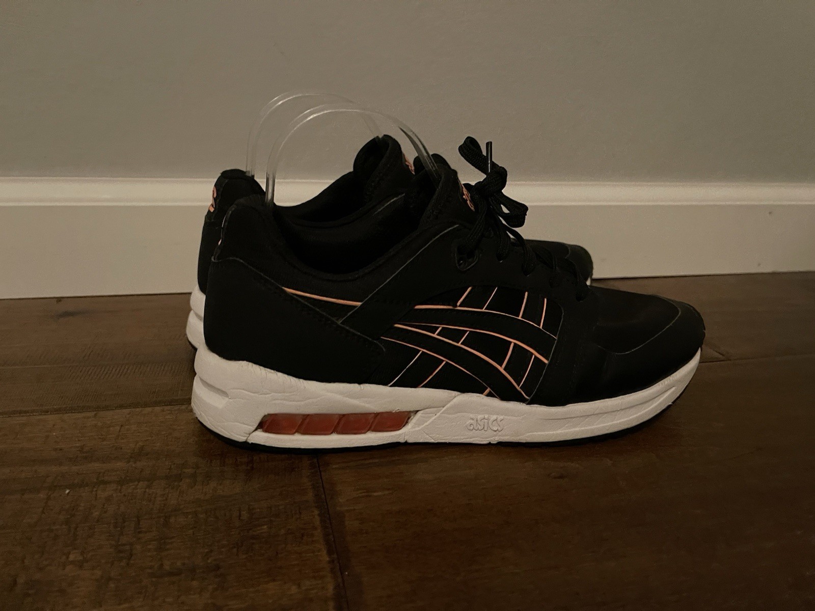 ASICS Gel-Saga Sou 1192A097 Black Coral Pink Athletic Sneakers Shoes – Women’s 8