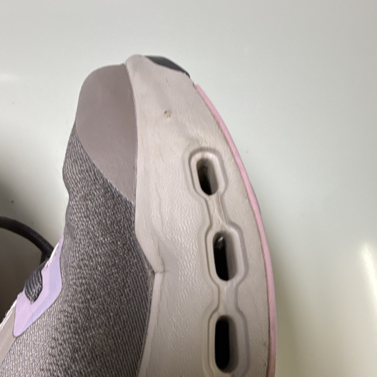 On Cloudsurfer Trail Waterproof Women’s Trail Running Sneakers Gray/Purple