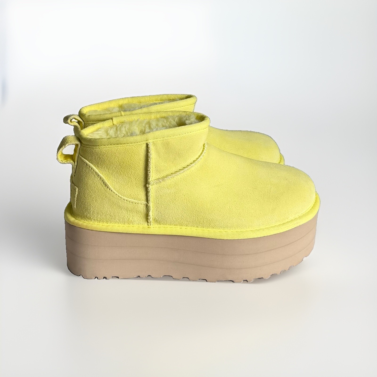 UGG Classic Ultra Mini Platform Pearfect Yellow Women’s 6 Suede Boots 1135092