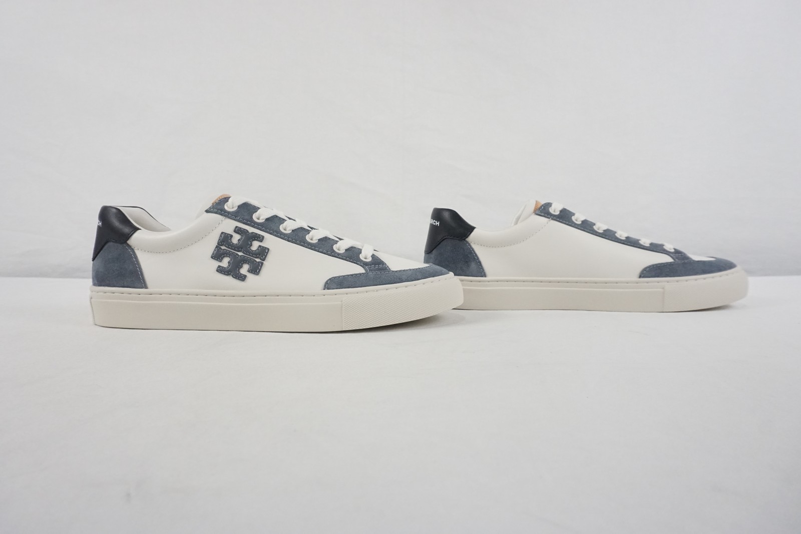 Tory Burch Color Block Leather Sneakers In Navy/White Women’s Size US 9 (161131)