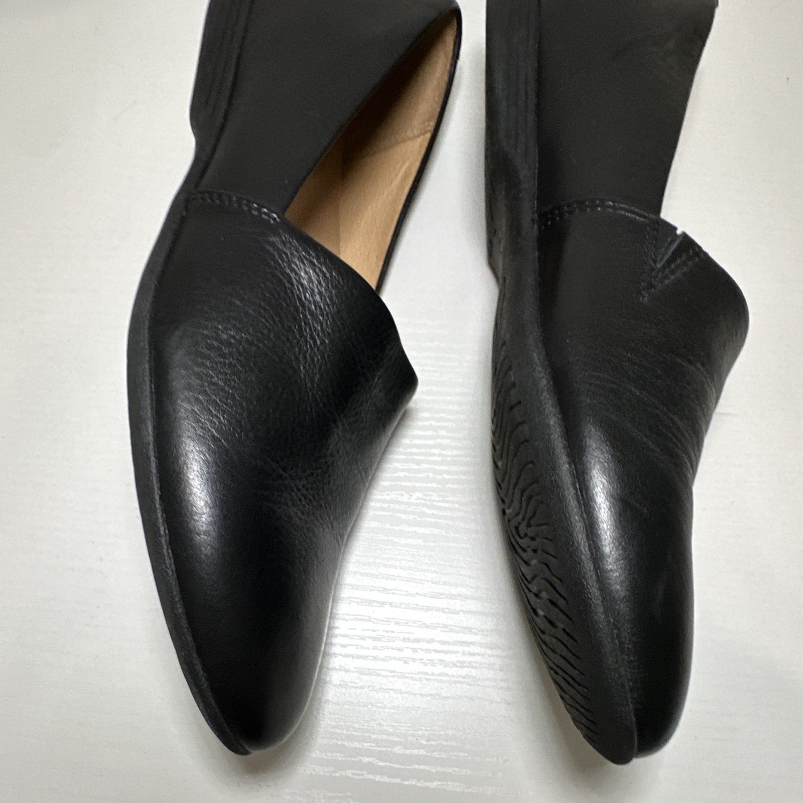 Dansko Black Leather Slip-On Loafer Flats Comfort Round Toe Women EU 39