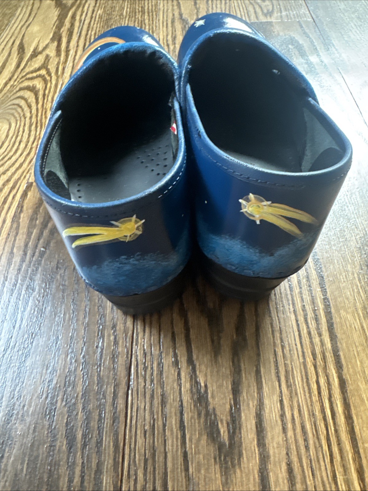 Sanita Moon Stars Hand Painted Danish Clogs Size 40 Blue Leather EUC
