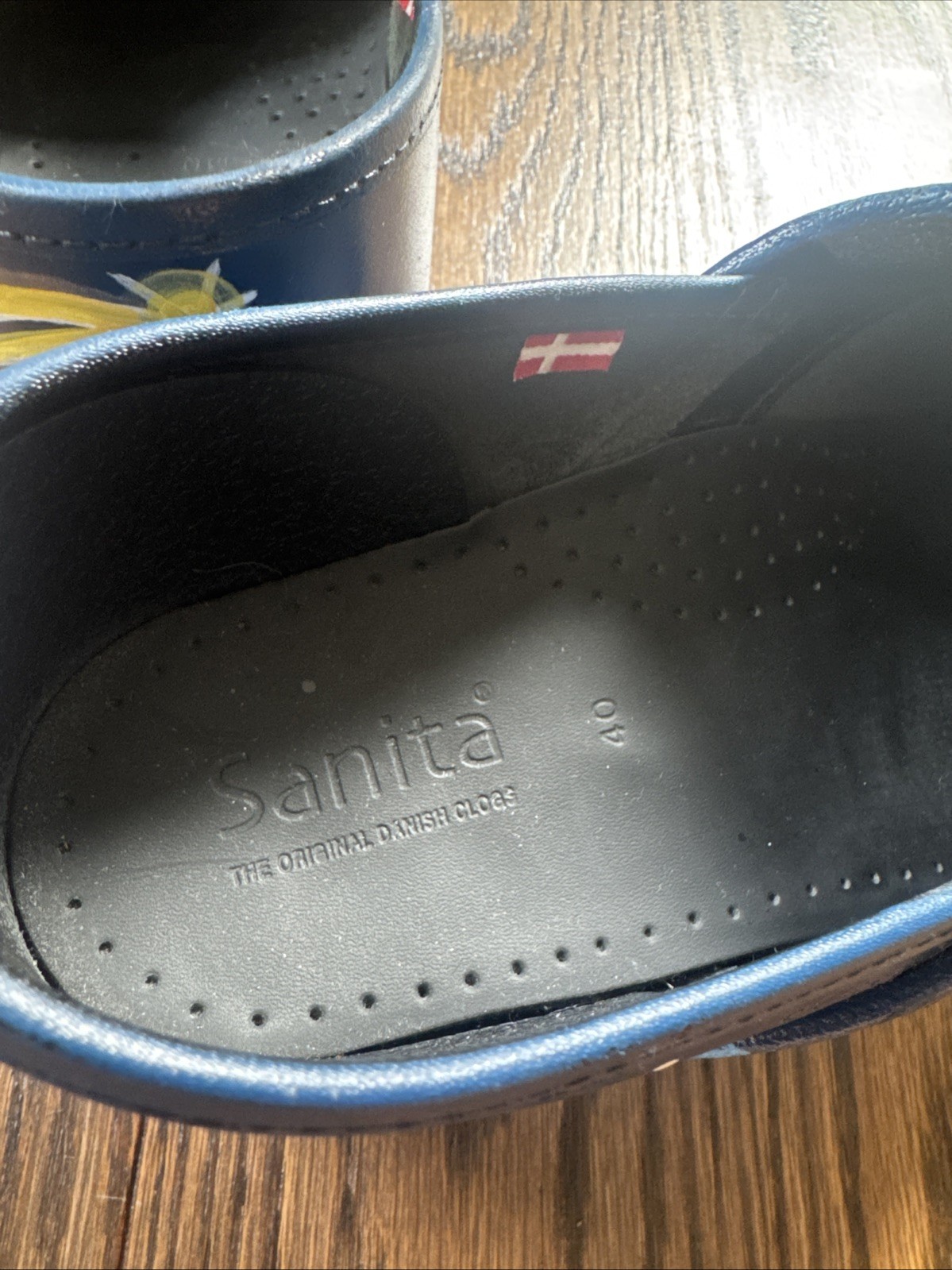 Sanita Moon Stars Hand Painted Danish Clogs Size 40 Blue Leather EUC