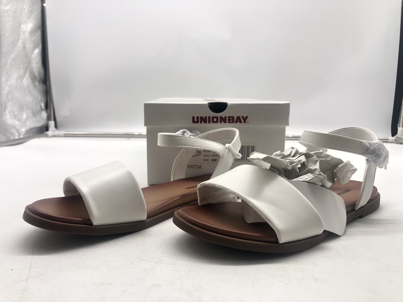 Unionbay Women’s Regal White Sandals Size 6 M New in Box U5REG20 *