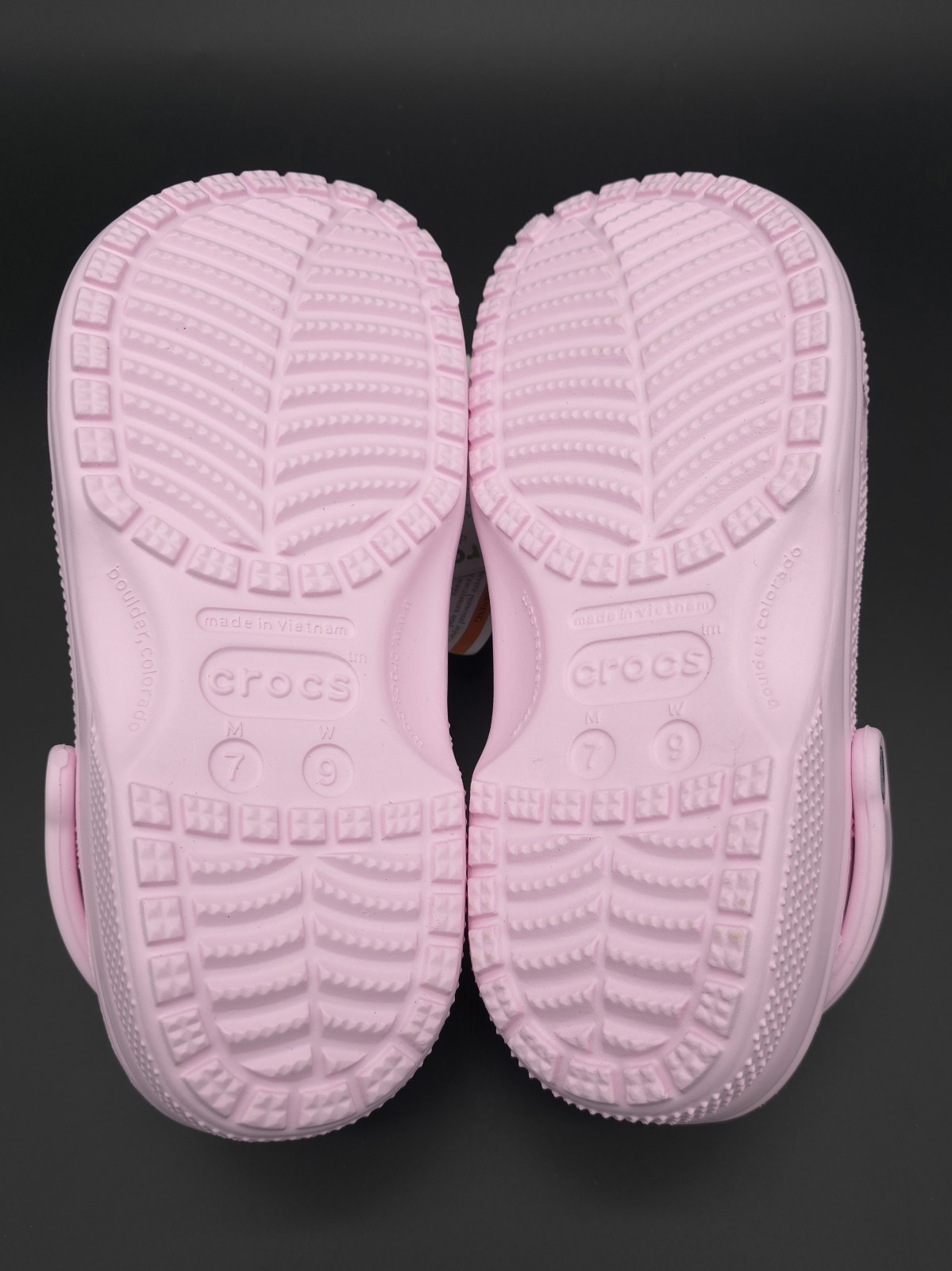 Crocs Classic Clog Pink Milk US Women’s 9; Youth 7 – Brand New in Box !!!