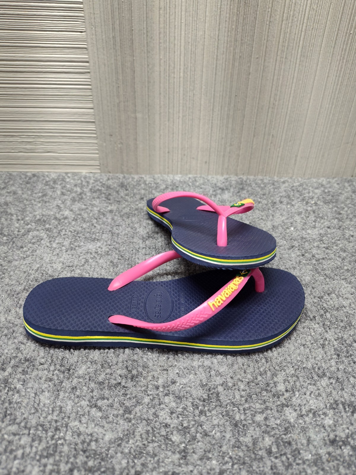 Havaianas Women Sandal 3/4Y Navy Blue Pink Thong Flip Flop Open Toe Outdoor