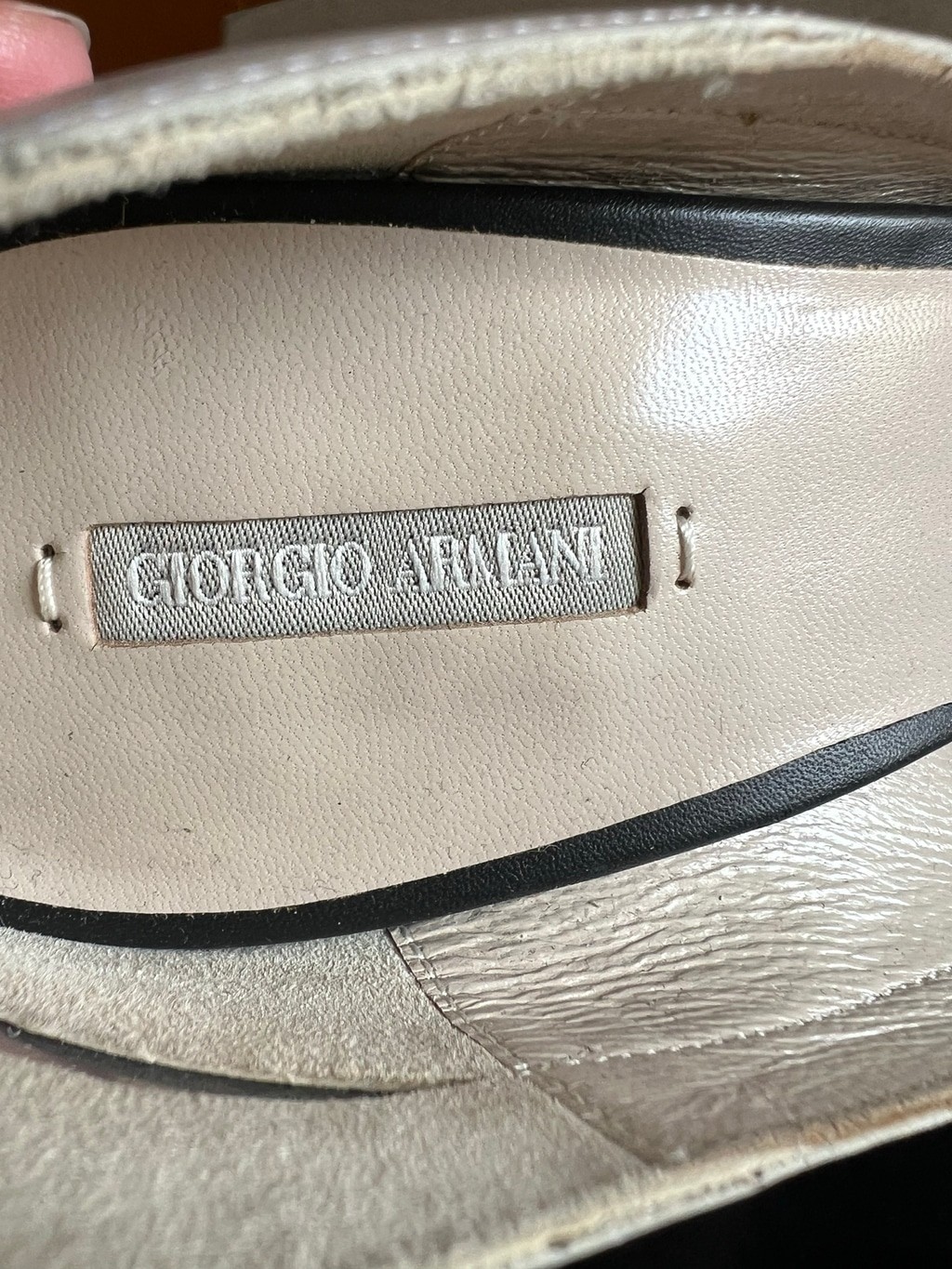 Giorgio Armani Two-Tone Leather Stiletto Heels 38/8