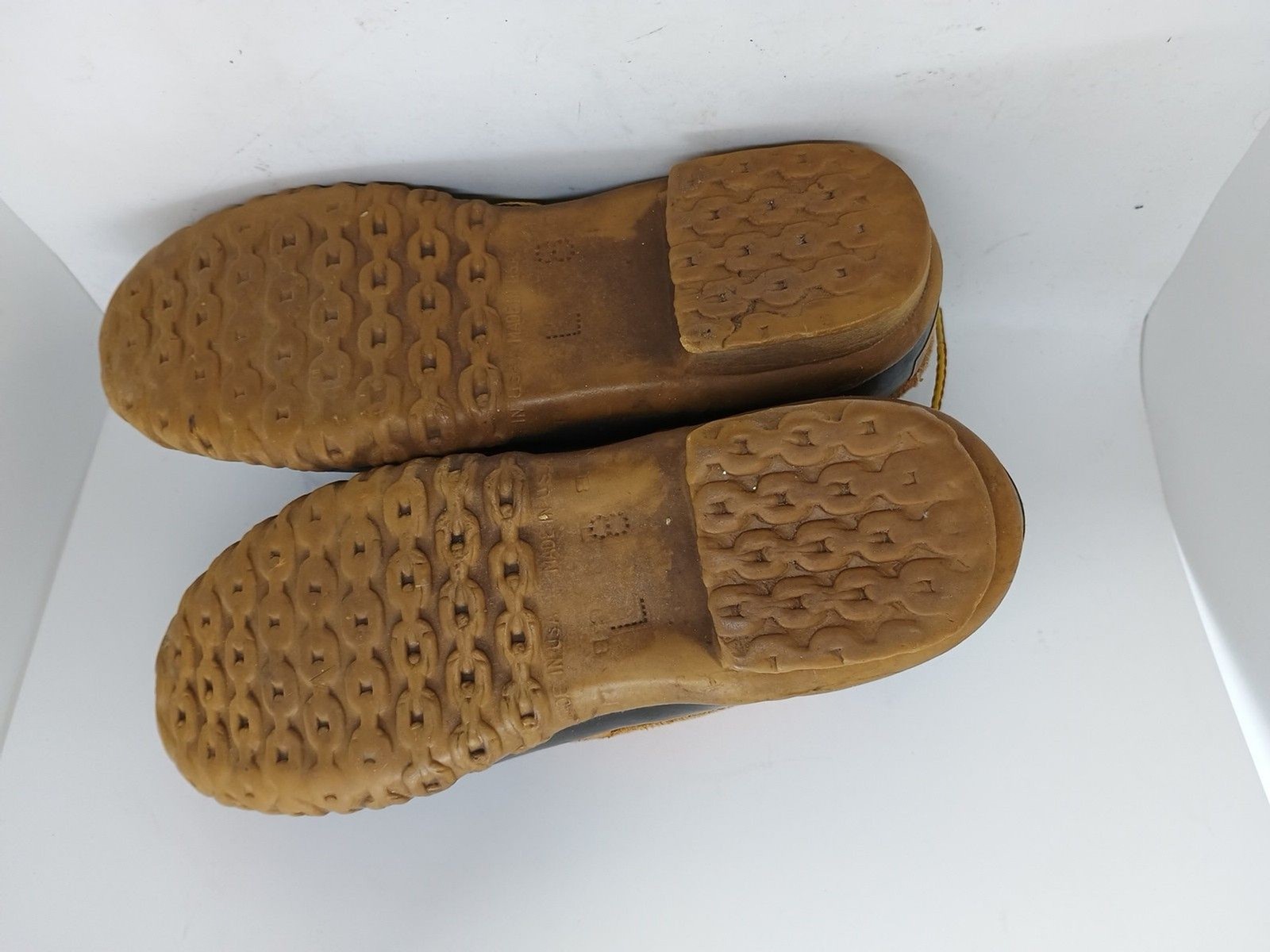 L.L. Bean Maine Hunting Shoes Womens Size 8 Waterproof Duck Boot Low Gumshoe USA