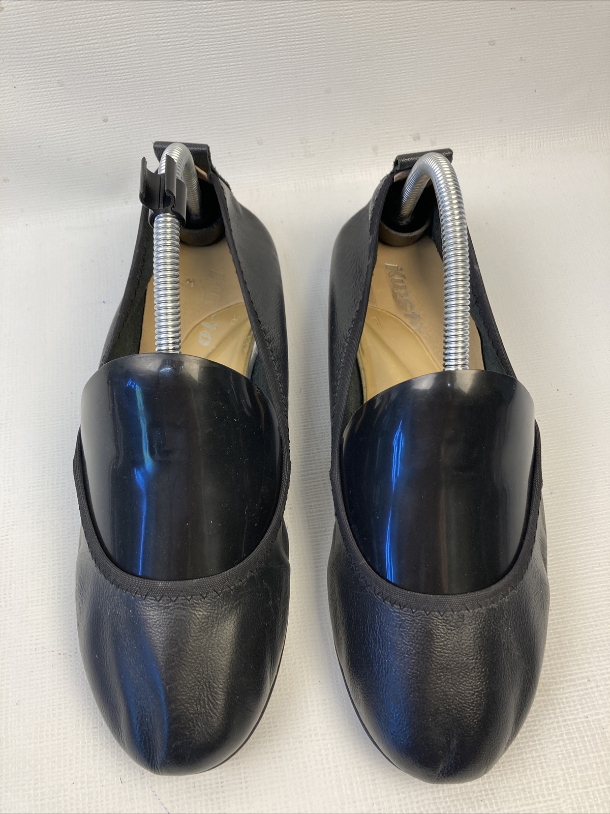 Kunsto Women’s Shoes Size 7-8 Leather Closed Toe Slide Black Flats Footbed 9.25”