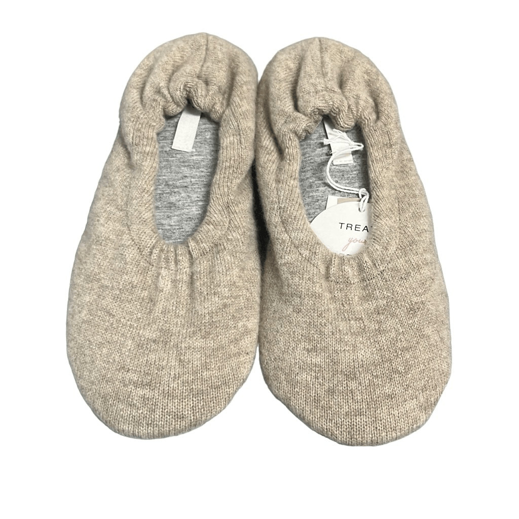 Skin XS 3-4 100% Cashmere Ballet Flats Slippers House Shoes Tan NWT Luxury