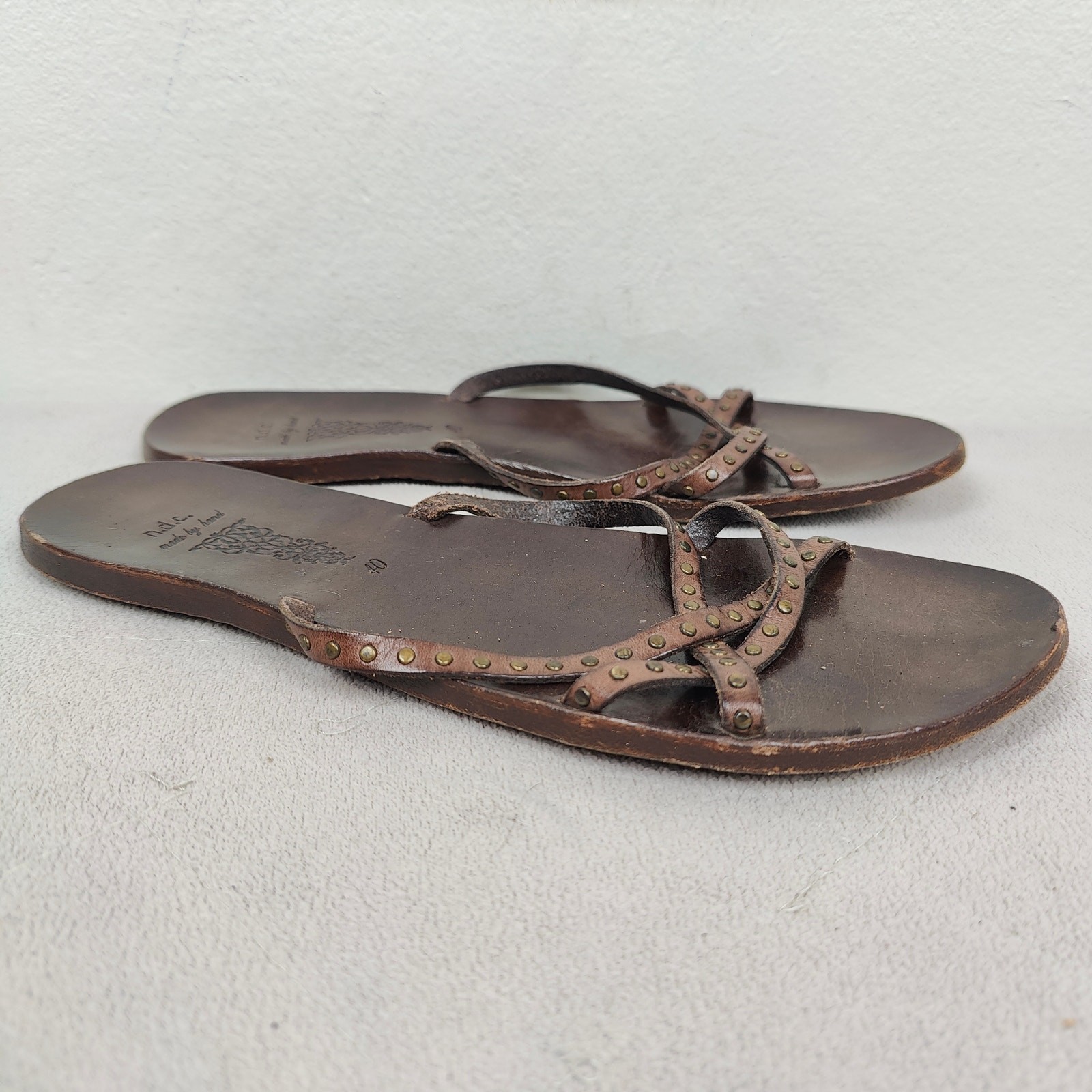 N.D.C. Made by Hand Sandals Womens 40 10 Brown Studded Leather Slip On Flats