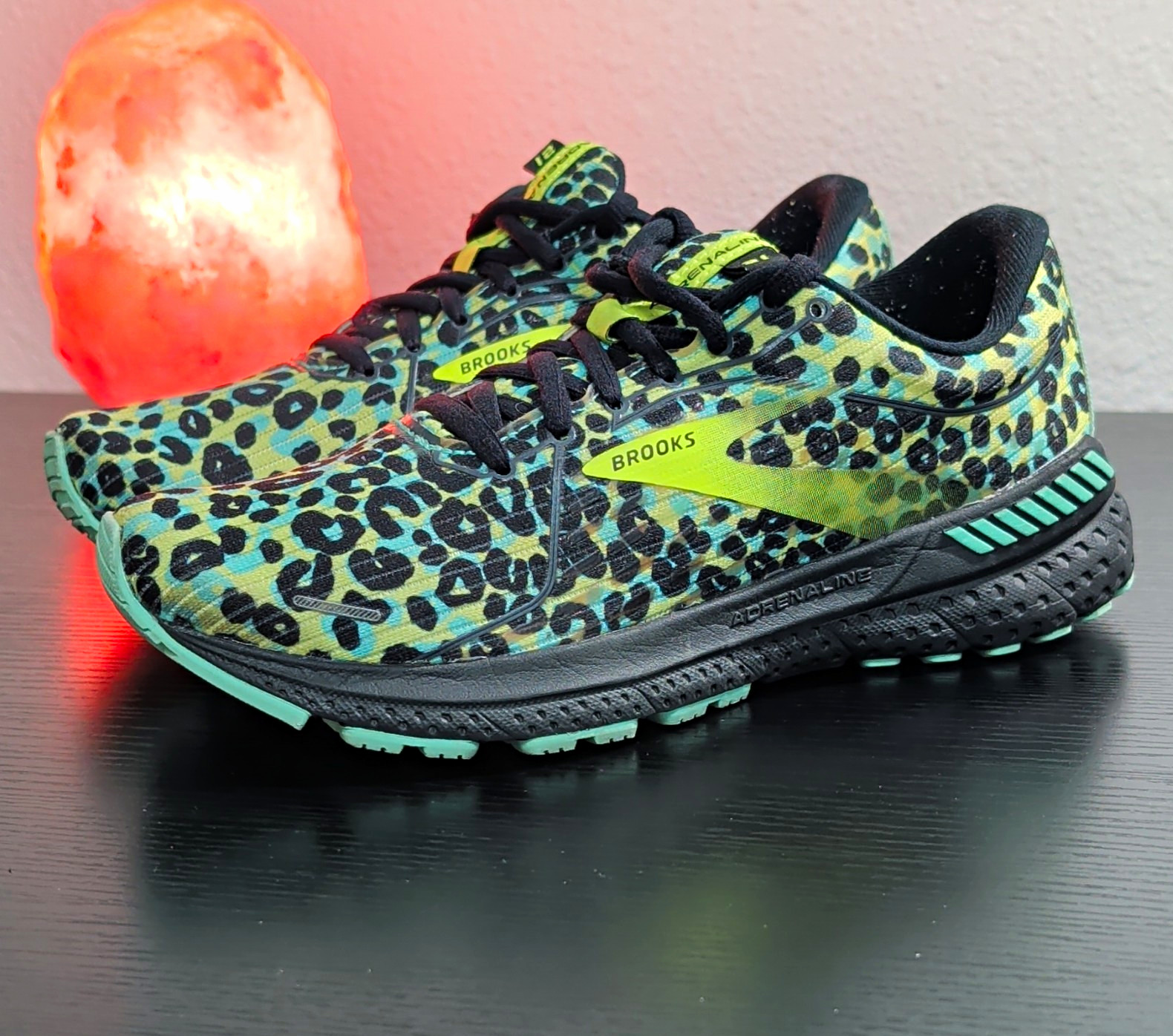 Brooks Adrenaline GTS 21 Women’s Running Shoes Cheetah 120329-1B-353 Size 7