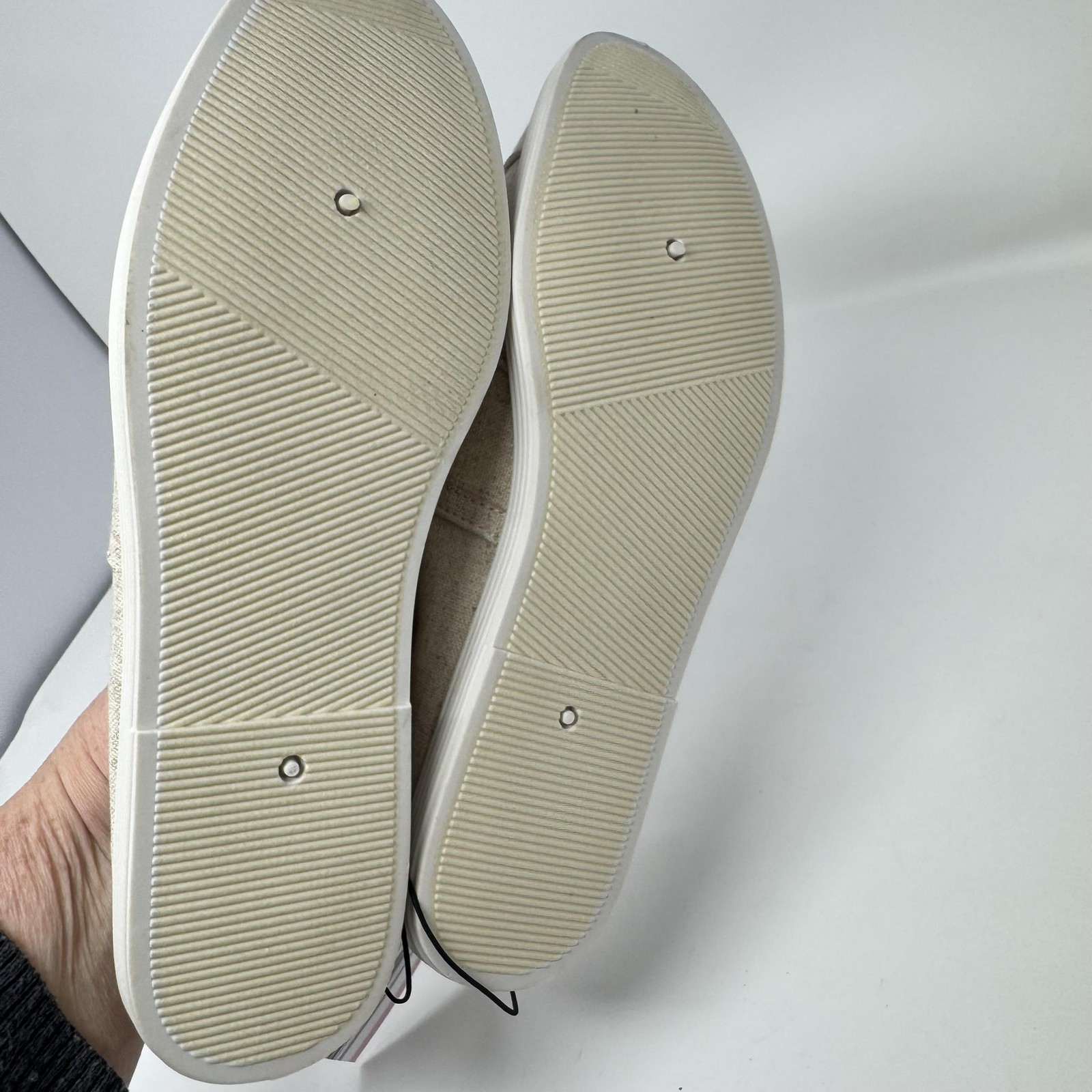 Serra Shoes Womens Size 10 Beige Canvas Slip On Flats Casual Lightweight Travel