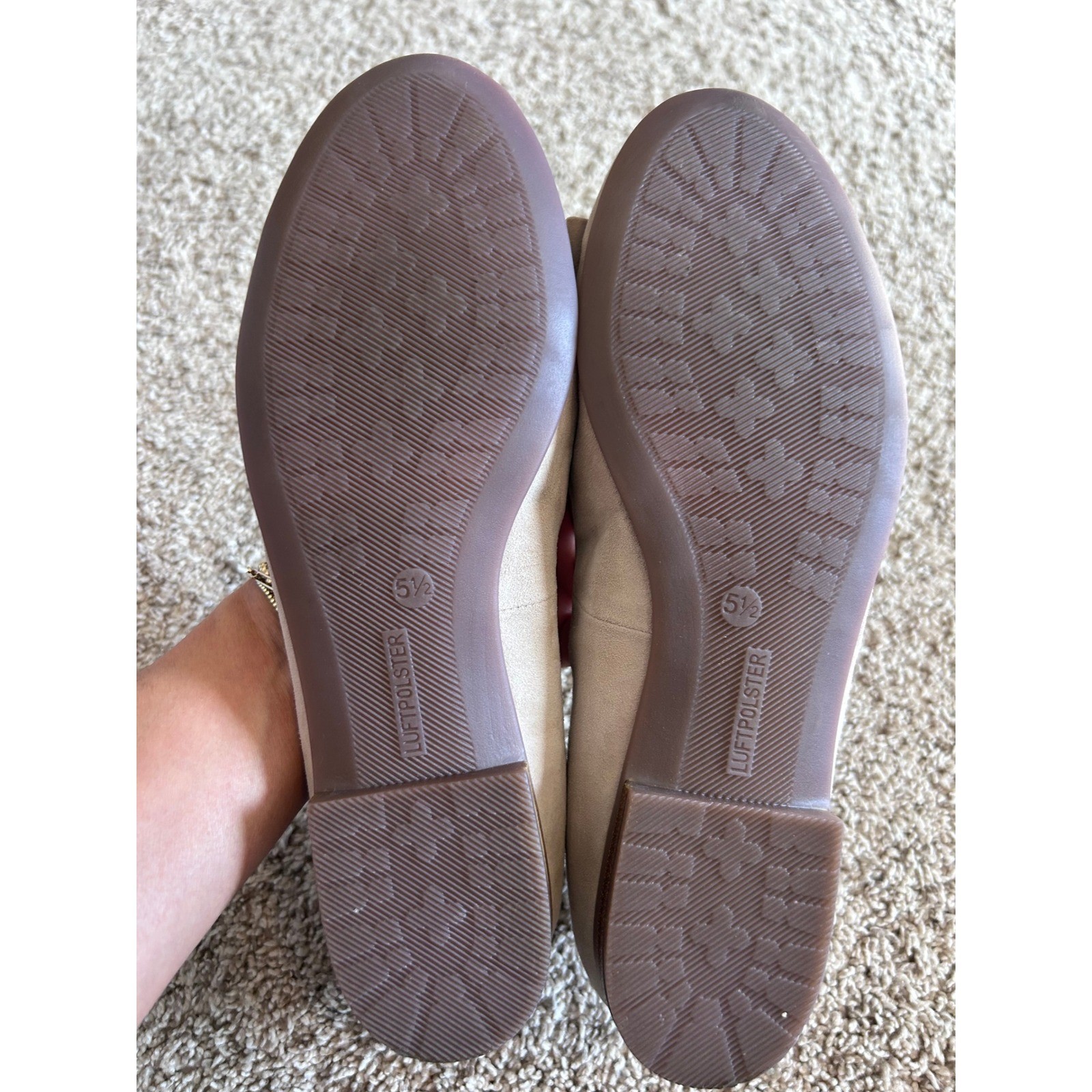 ara Sheridan Flat in Sand SZ 8 (5.5)