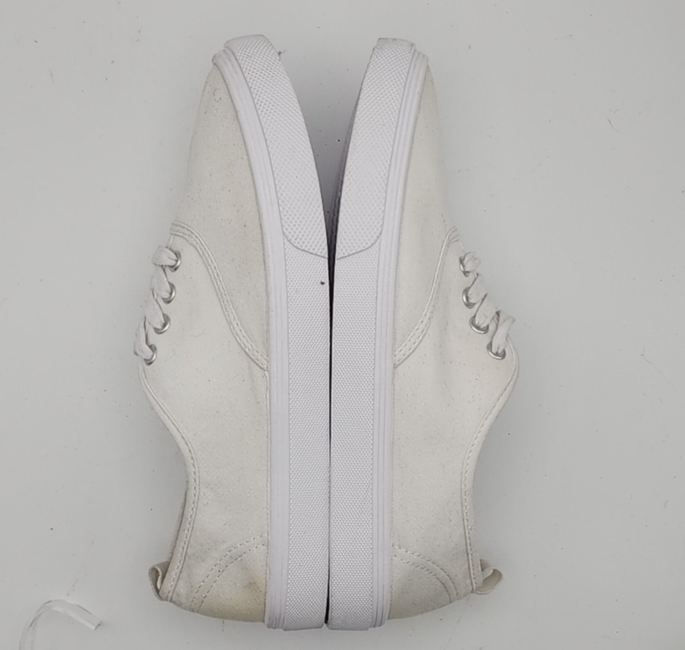 H &M White Canvas Sneakers Gym Shoes Women’s Size 7 SEE DISCRIPTION