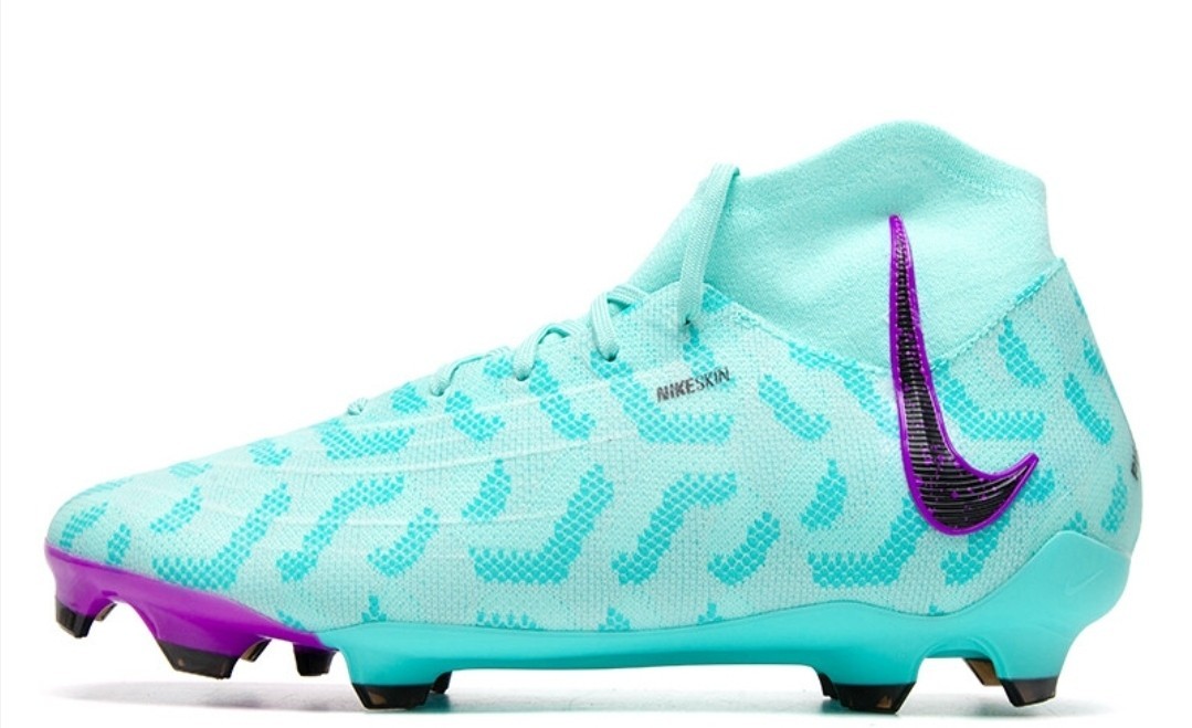 Nike Phantom Luna FG ‘Peak Ready Pack’ New Women’s Sz 5/Men Sz 3.5 FN8406-300